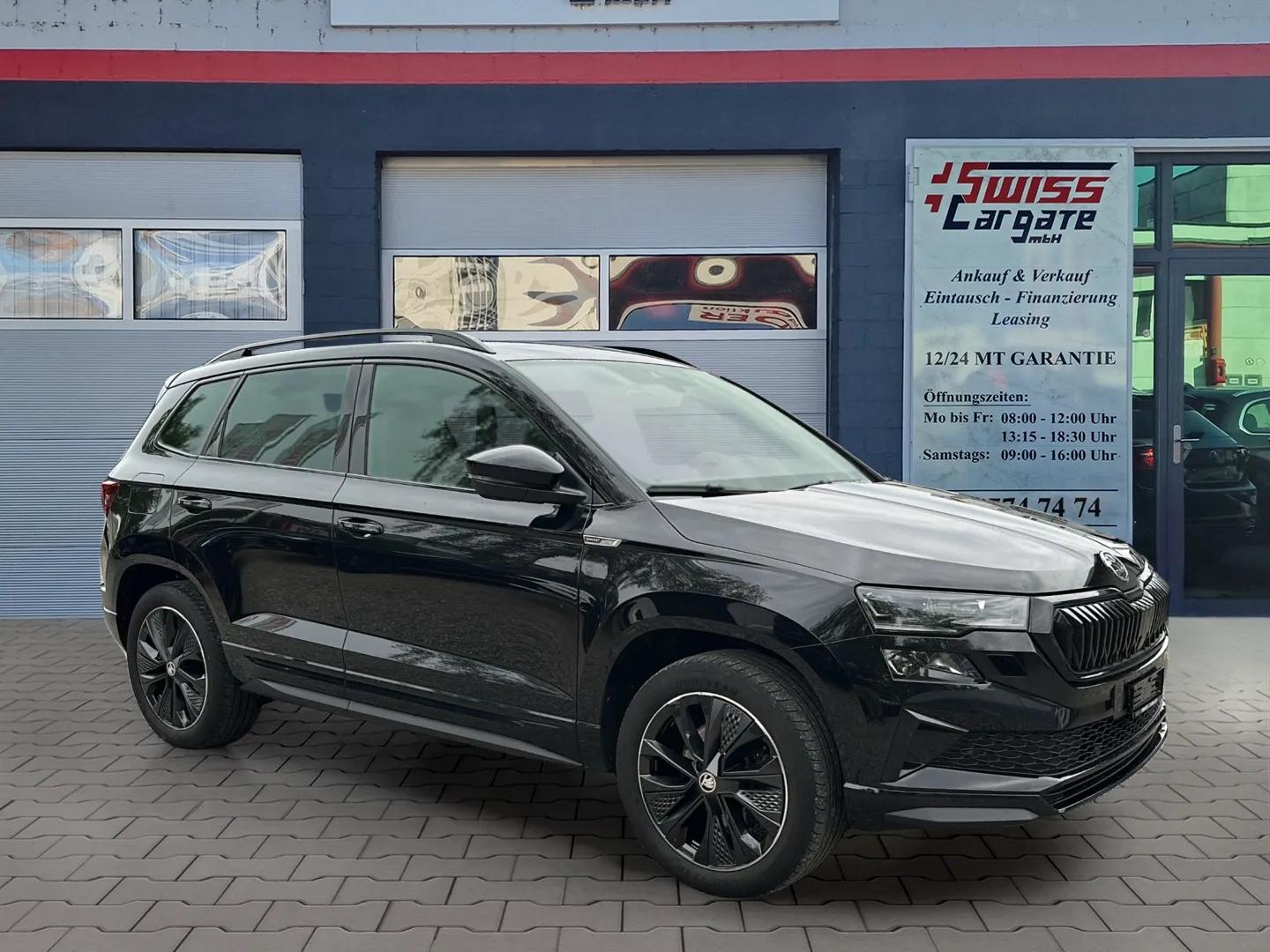 SKODA Karoq 2.0 TSI SportLine 4x4 DSG mit AHK & Rückfahrkamera + DCC-image-1