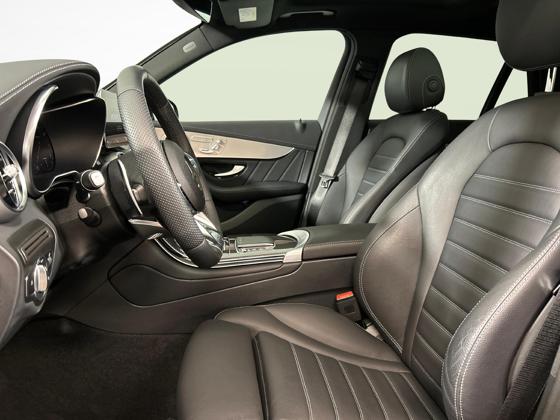 MERCEDES-BENZ GLC 43 AMG 4m-image-2