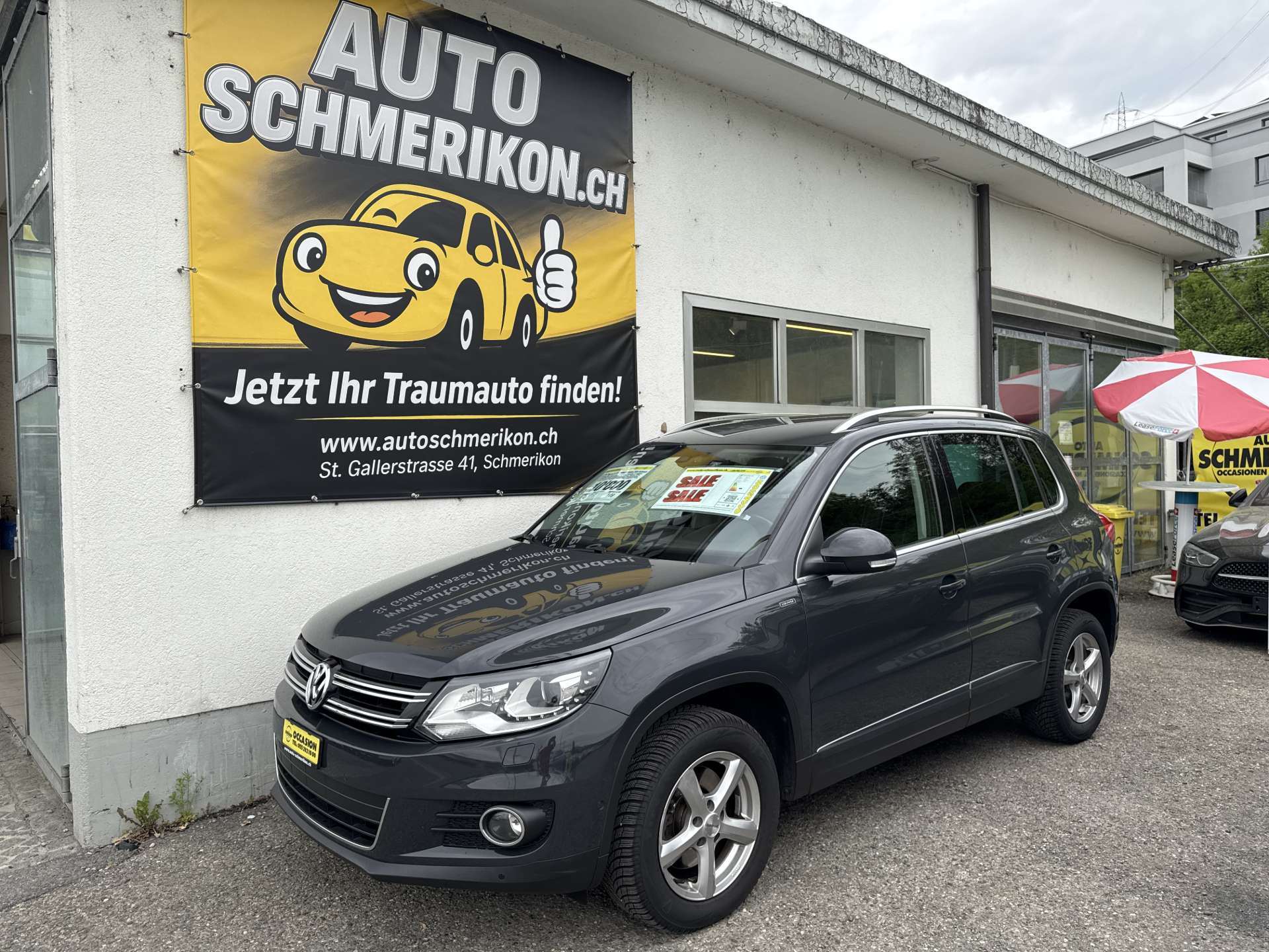 VW Tiguan 2.0 TDi Lounge 4Motion DSG-Automat-image-4