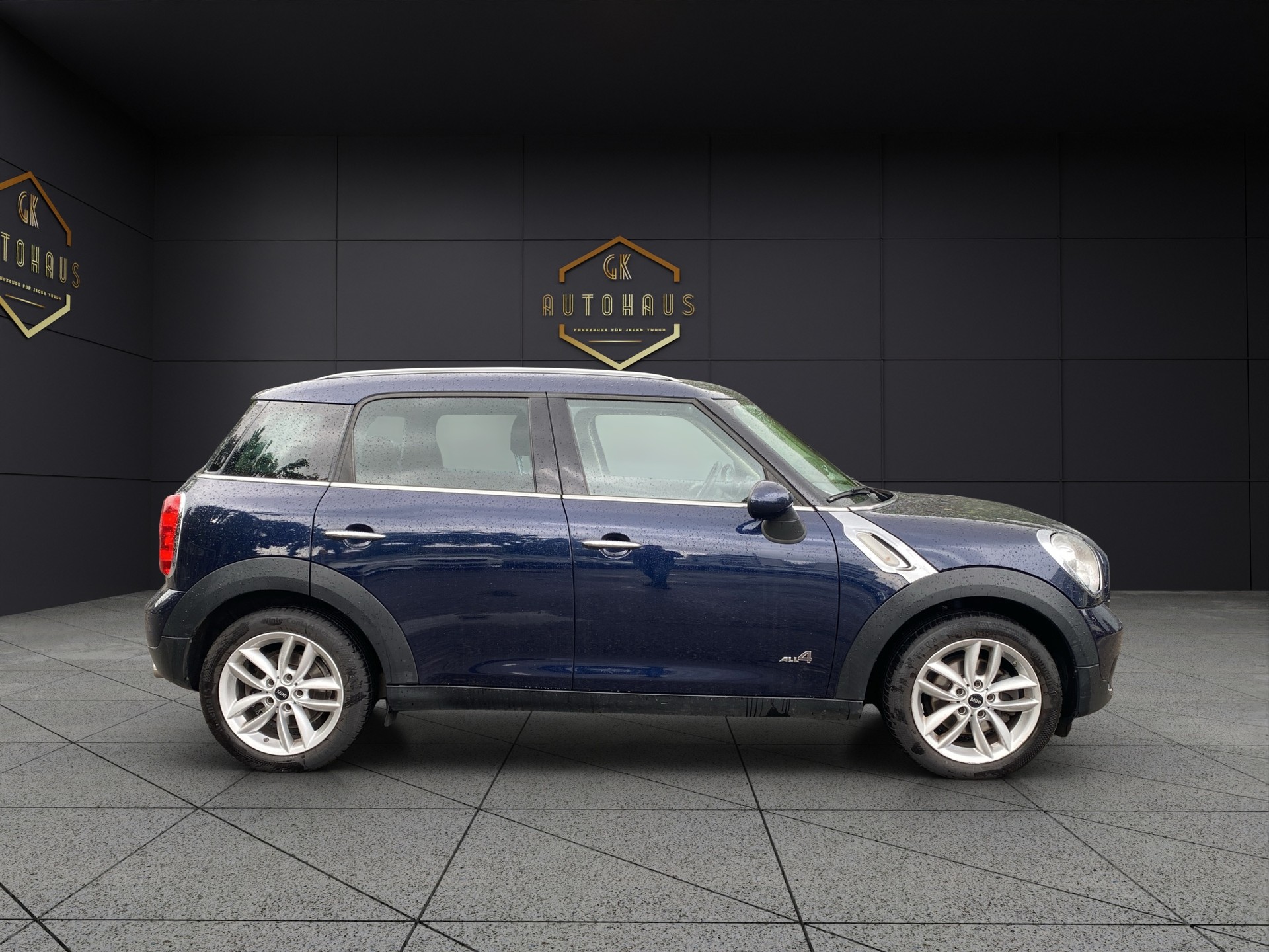 MINI Countryman Cooper D ALL4-image-6
