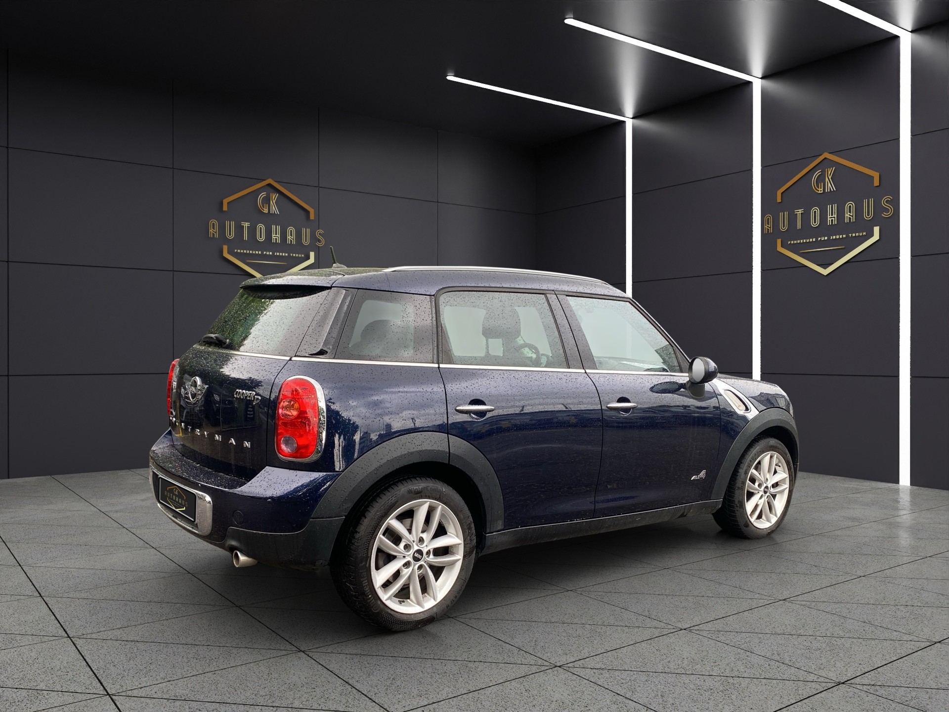 MINI Countryman Cooper D ALL4-image-5