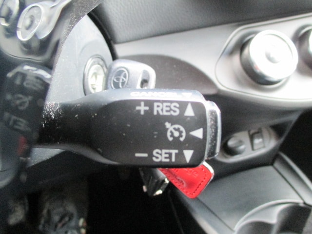 TOYOTA Yaris 1.5 VVT-iE Comfort-image-8