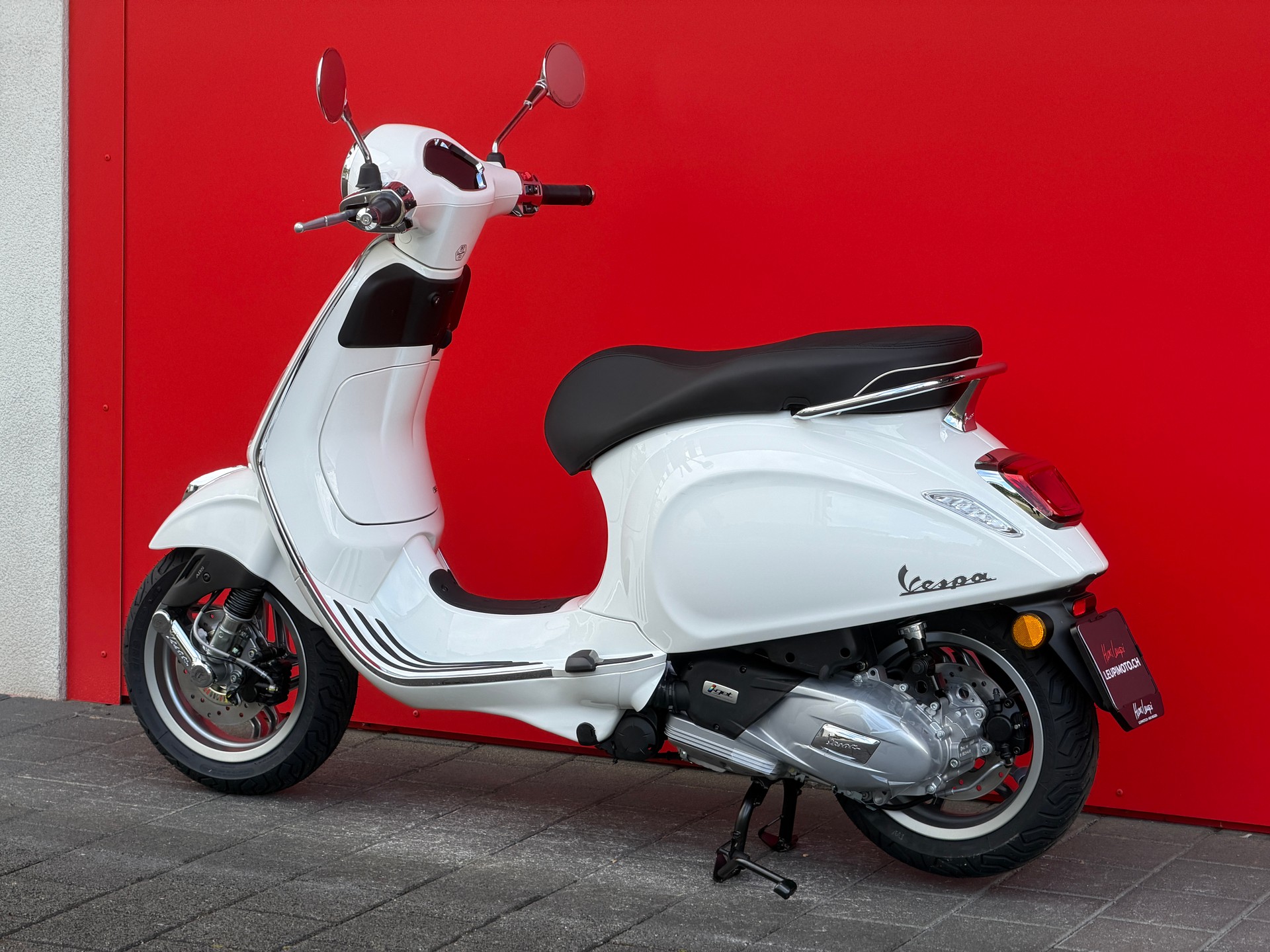 PIAGGIO Vespa 125 Primavera MY26-image-7