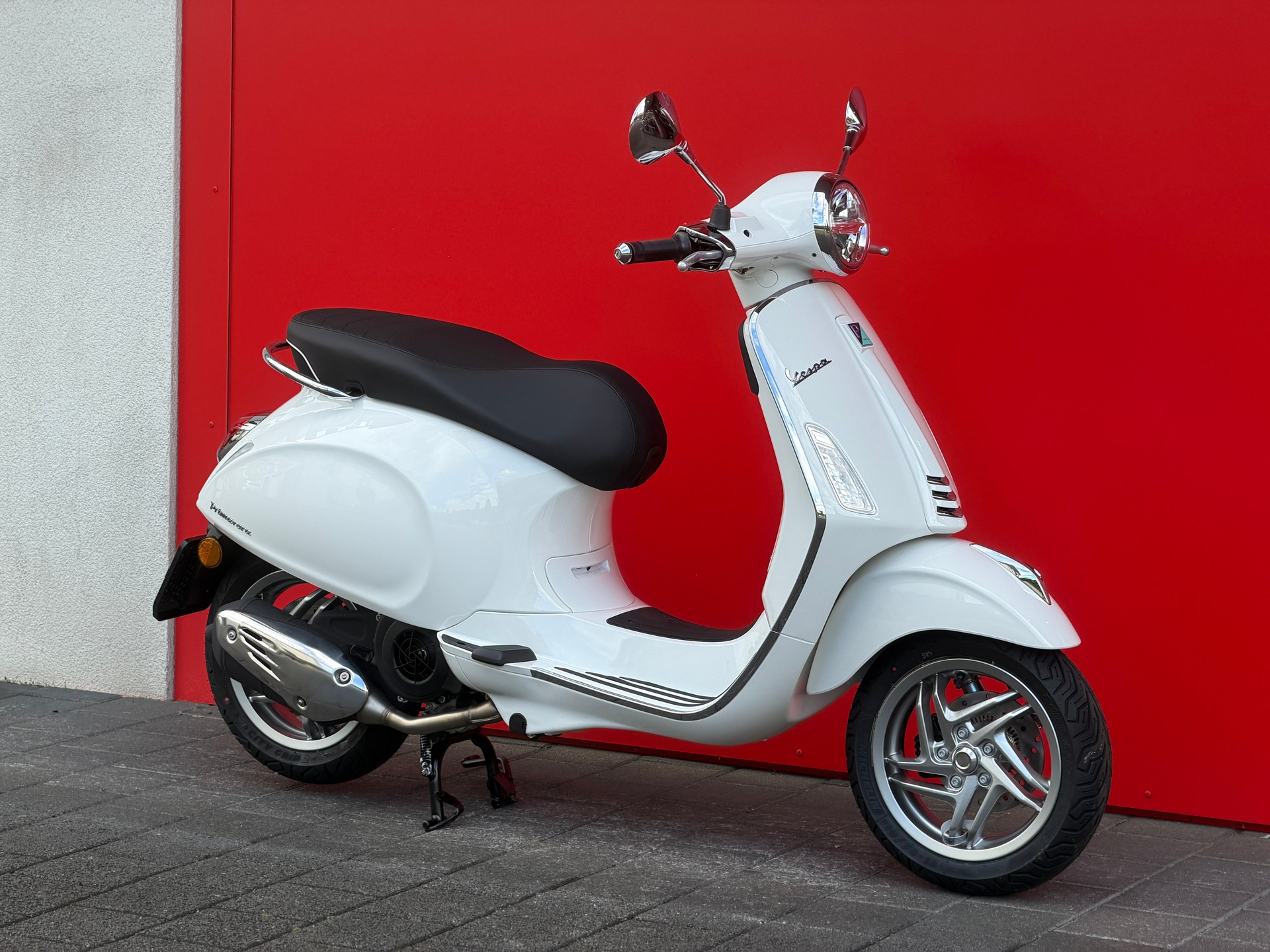 PIAGGIO Vespa 125 Primavera MY26-image-6