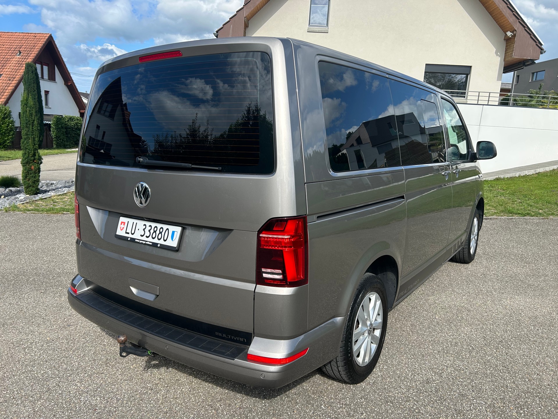 VW 2.0 TDI 150 Family DSG-image-2