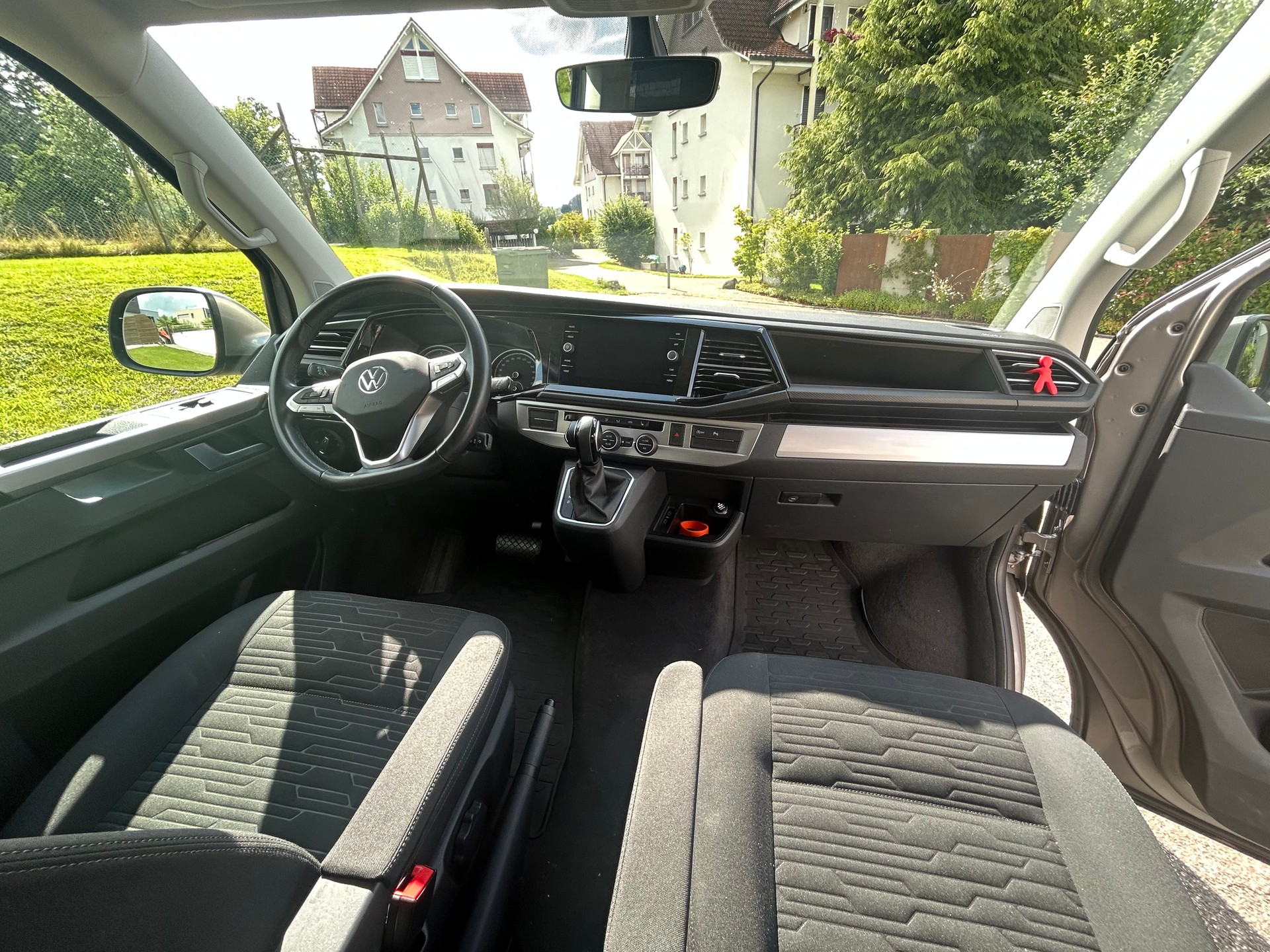 VW 2.0 TDI 150 Family DSG-image-5