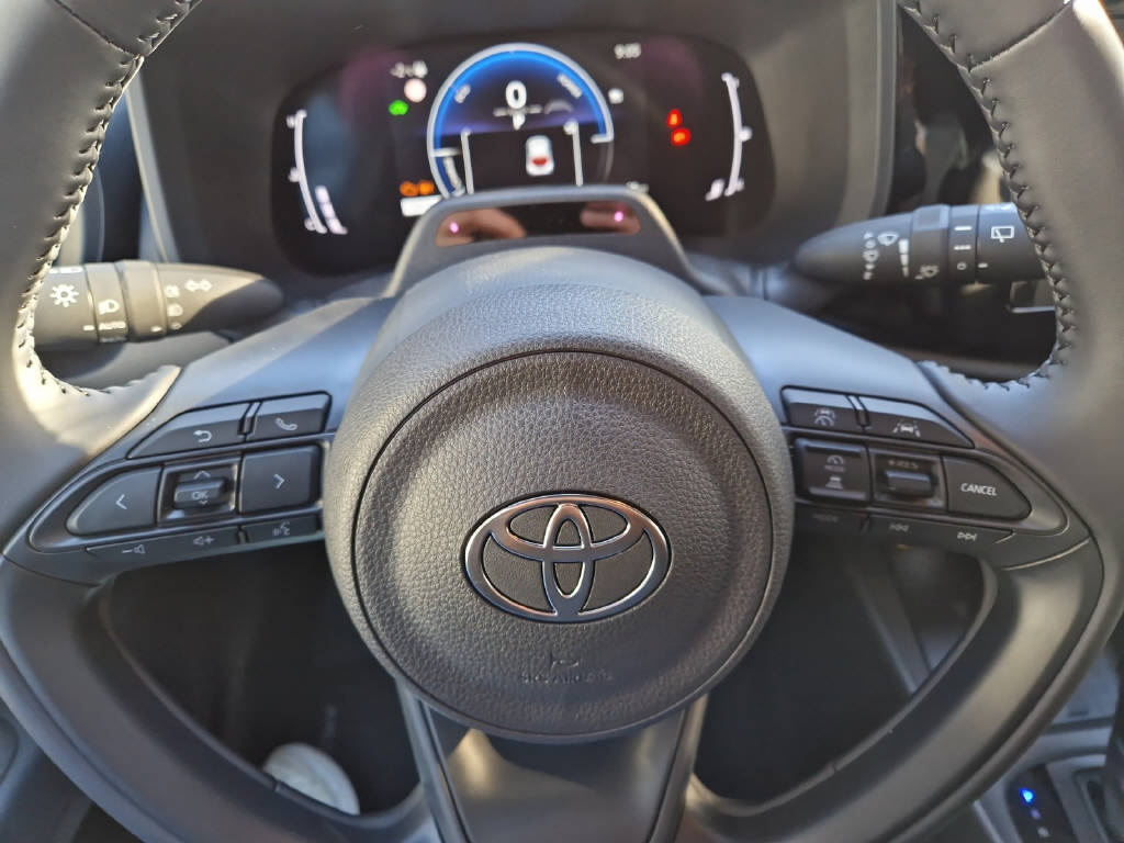 TOYOTA Aygo X 1.5 VVT-i HSD Comfort 48140/000-image-15
