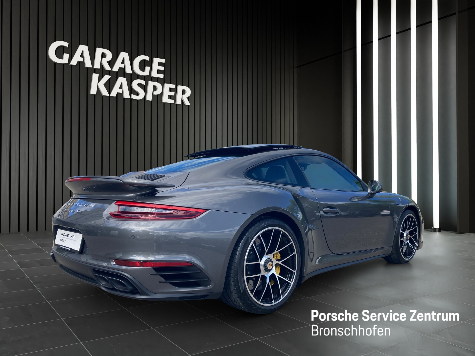 PORSCHE 911 Coupé 3.8 Turbo S PDK-image-4