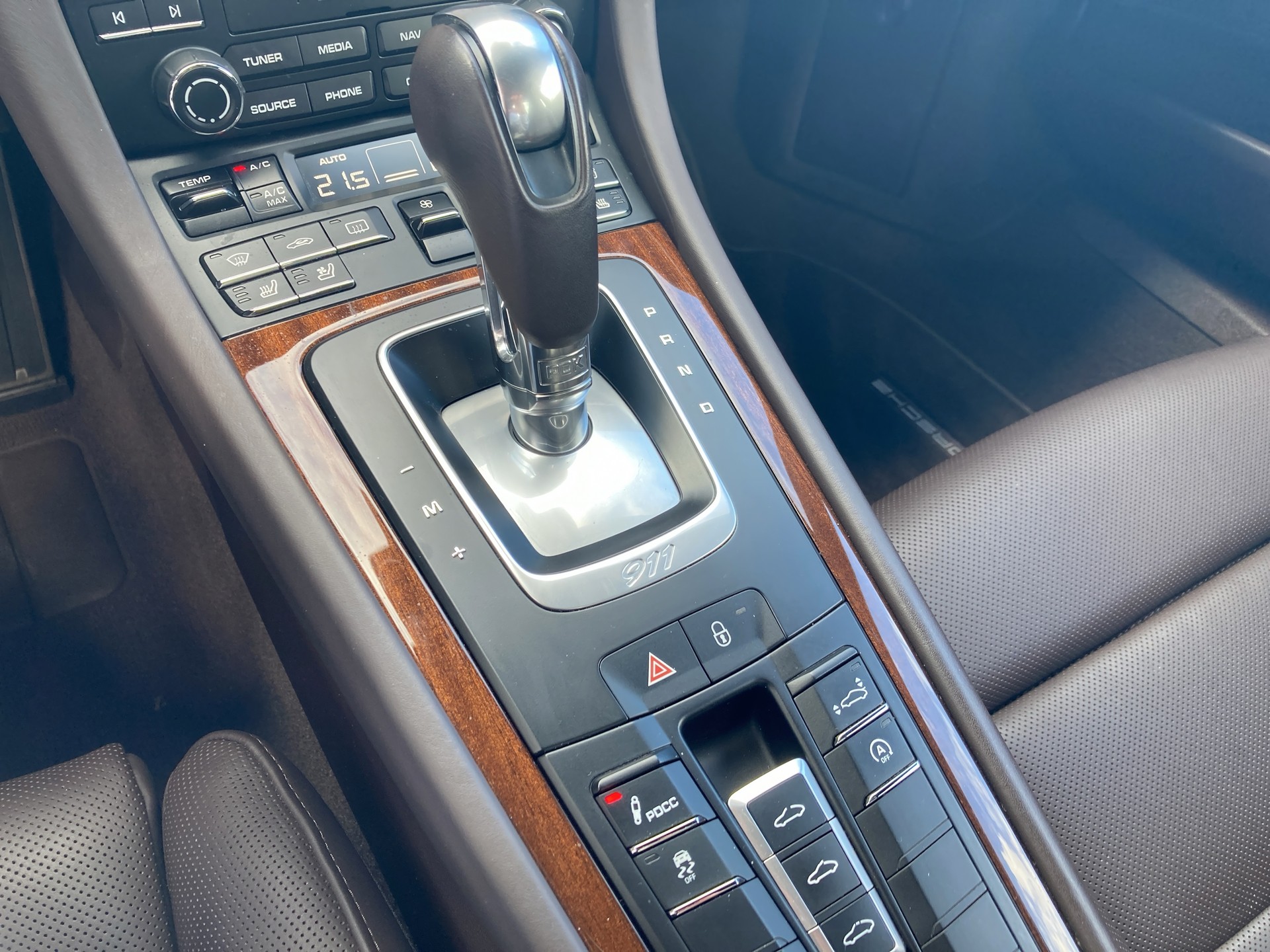 PORSCHE 911 Coupé 3.8 Turbo S PDK-image-16