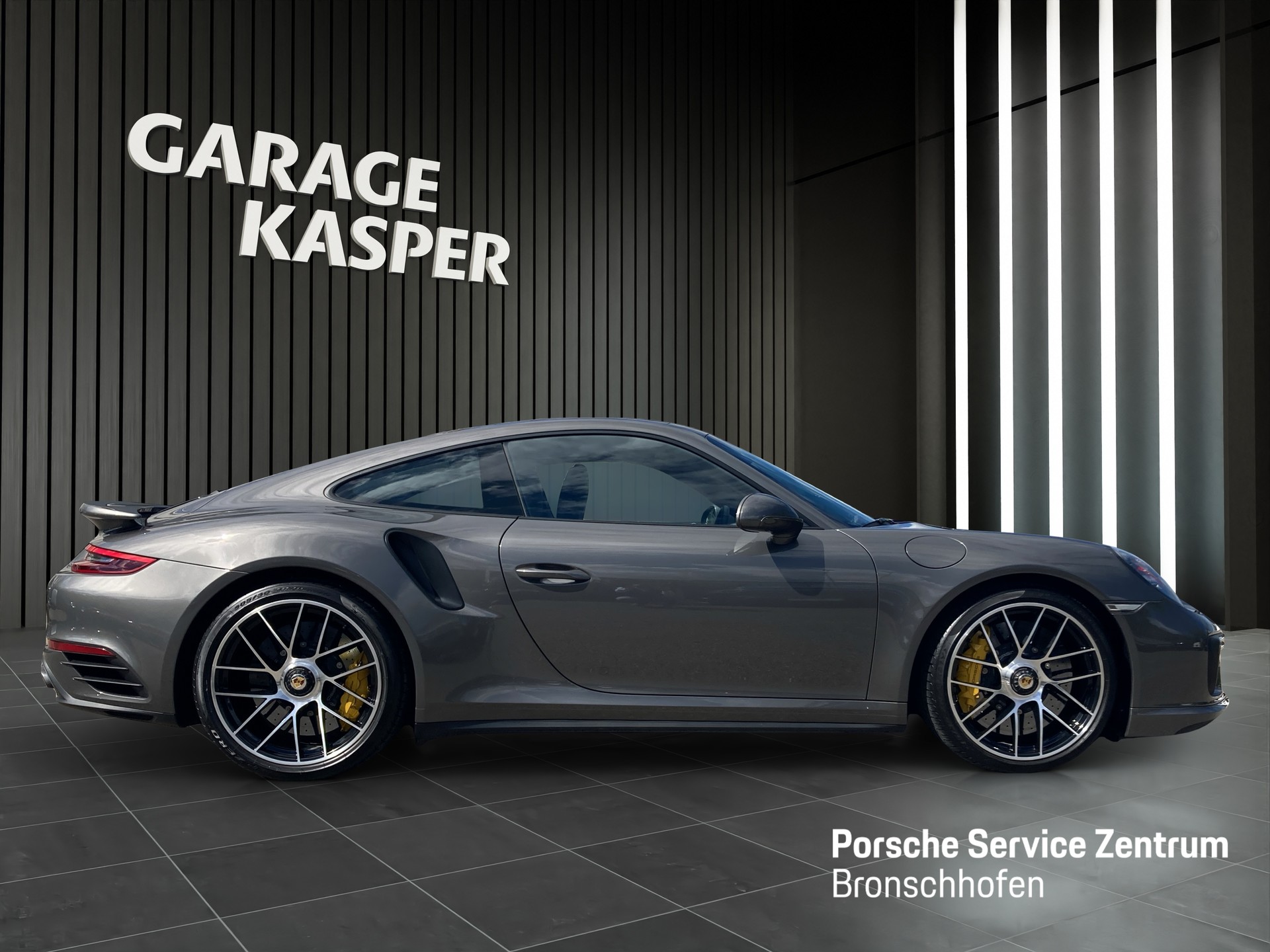 PORSCHE 911 Coupé 3.8 Turbo S PDK-image-5