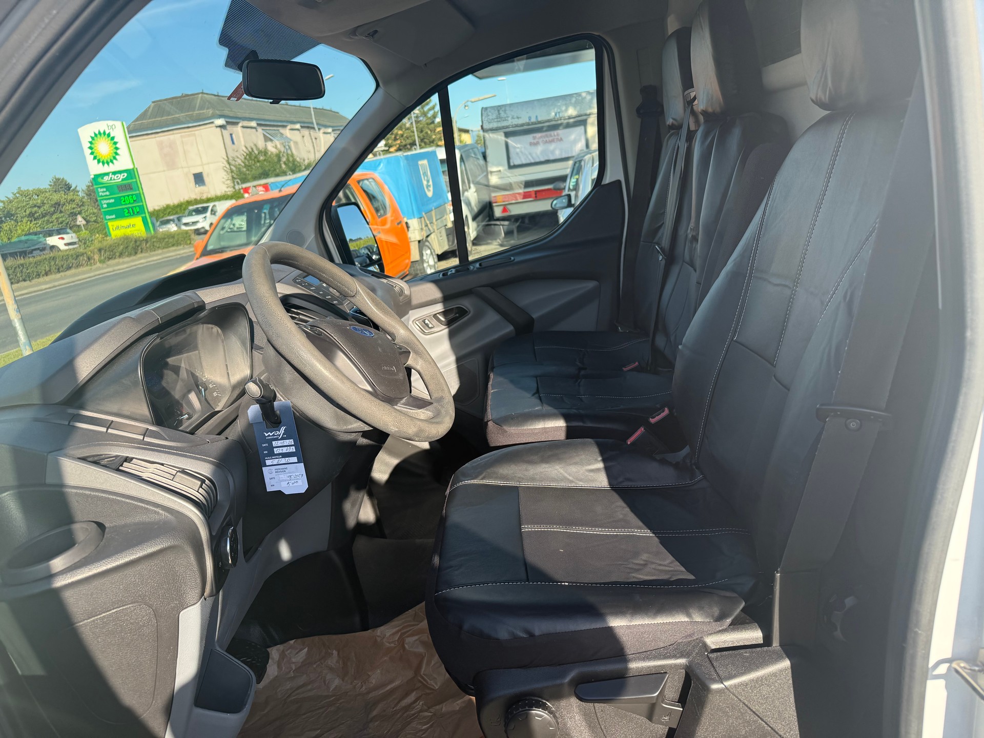 FORD Transit Custom Van 250 L1H1 Startup-image-8