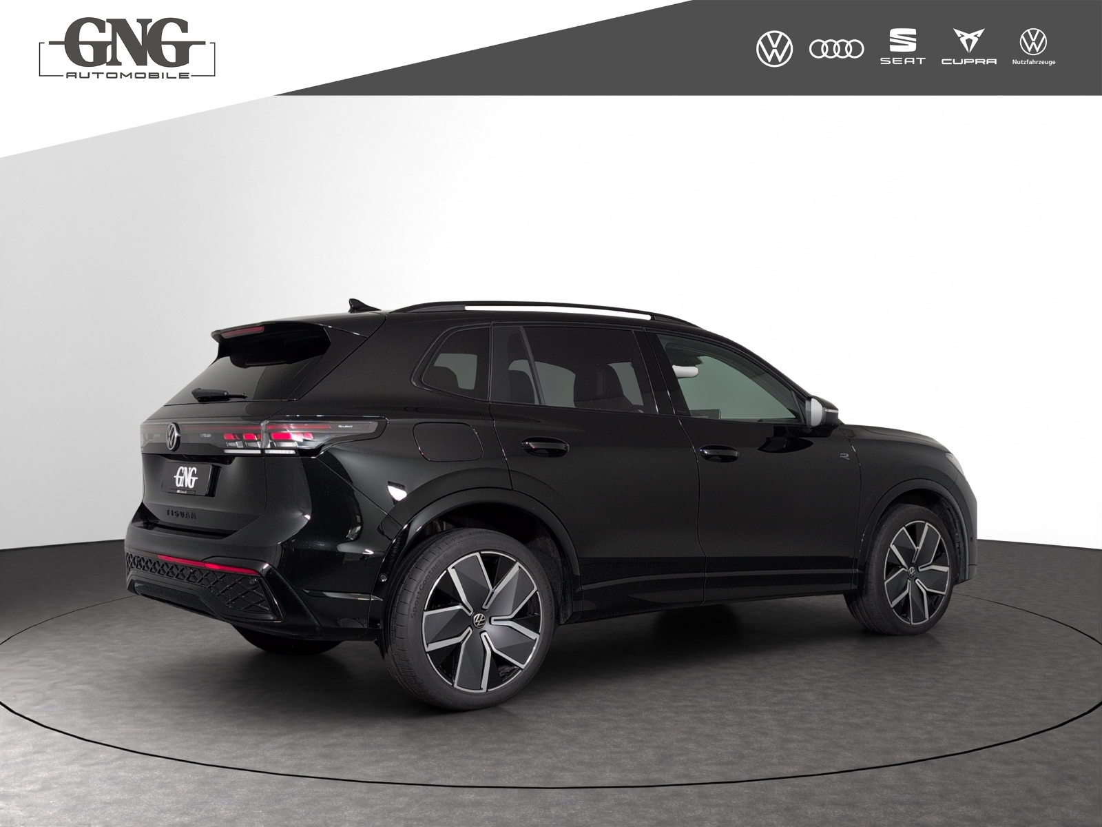 VW Tiguan 2.0 TSI United DSG 4Motion-image-2