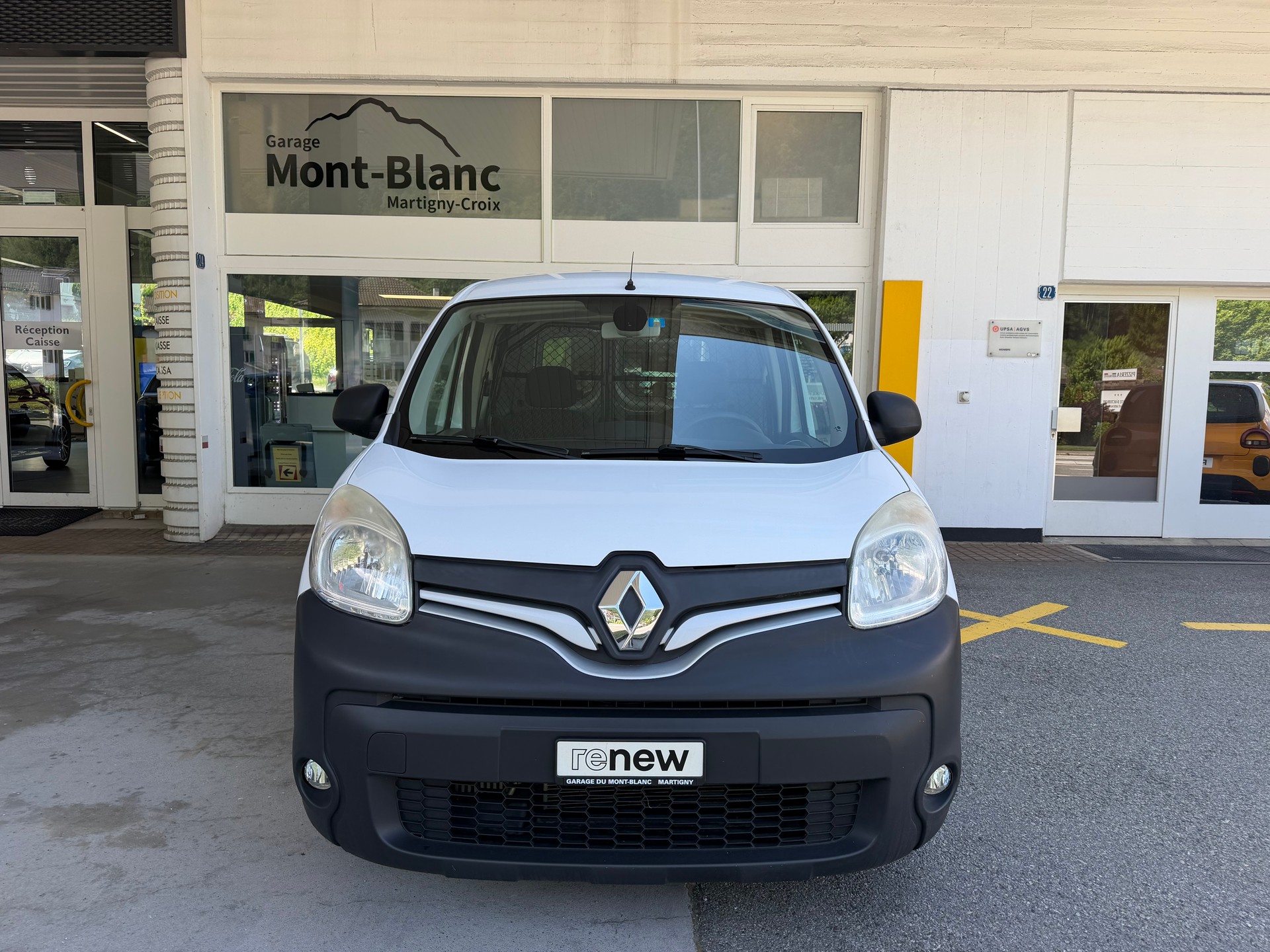 RENAULT Kangoo Medium TCe 115 ENERGY Business-image-4