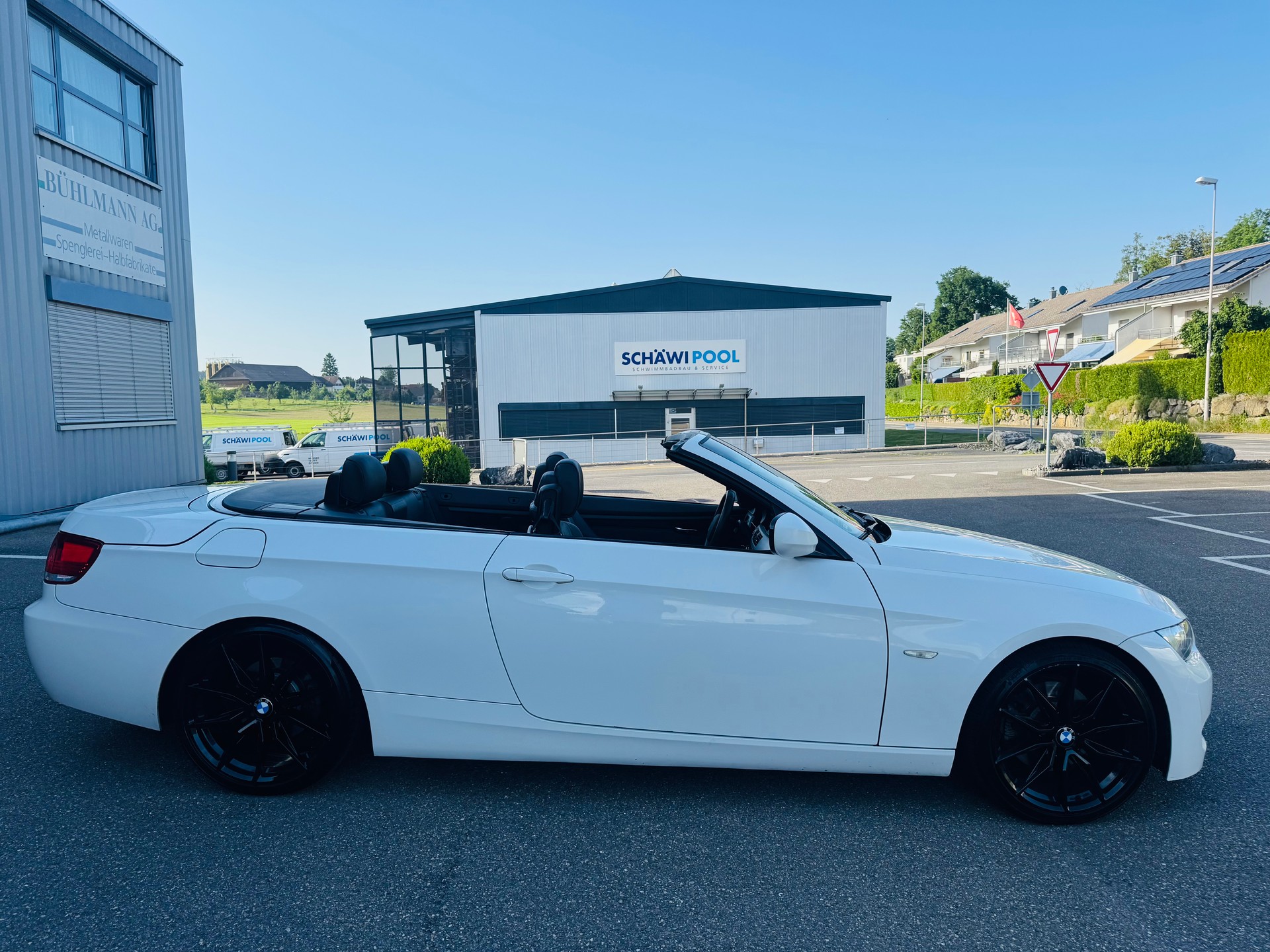 BMW 325i Cabriolet Steptronic M-Paket-image-7