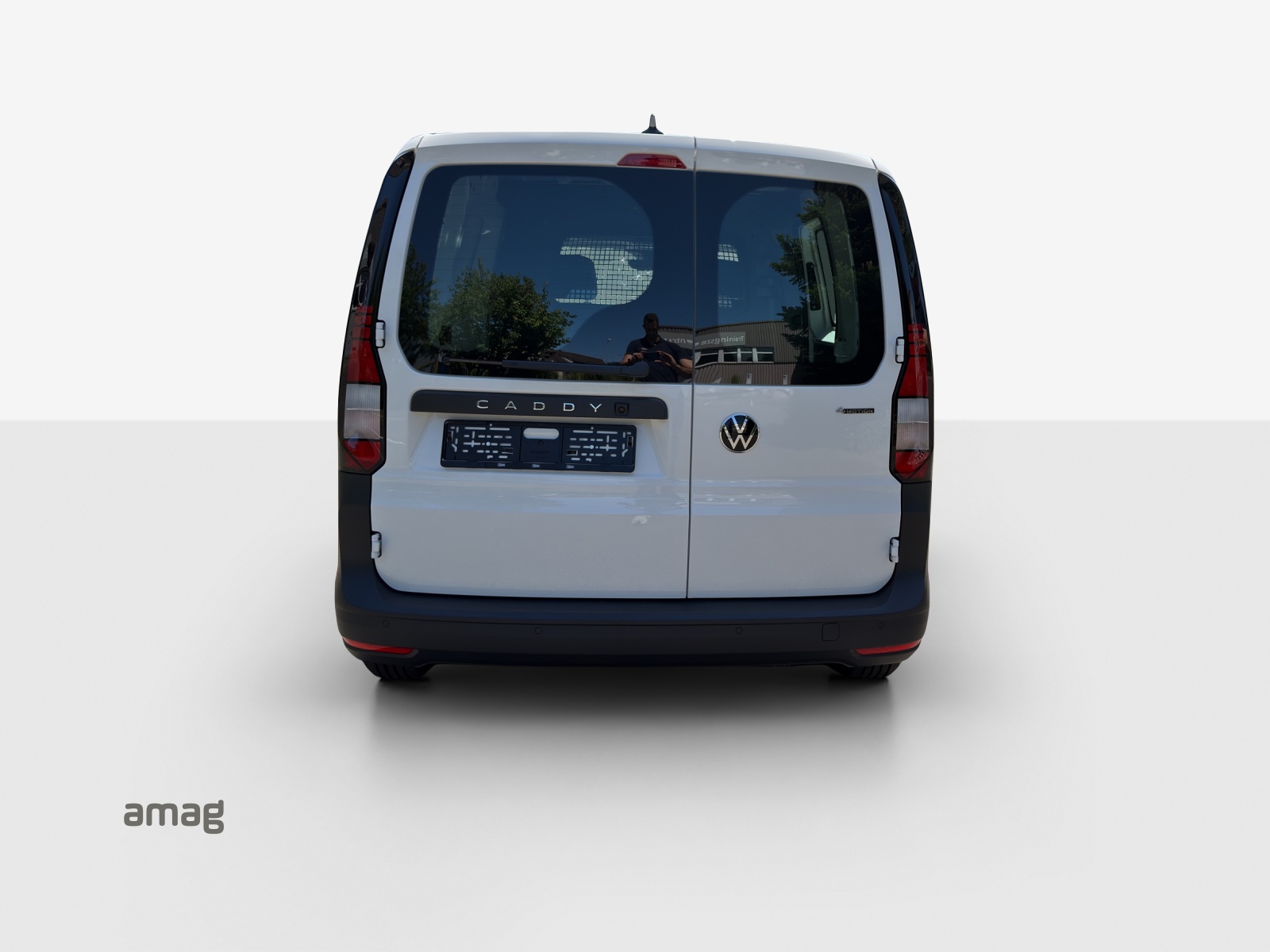 VW Caddy Cargo 2.0TDI 4Motion-image-3