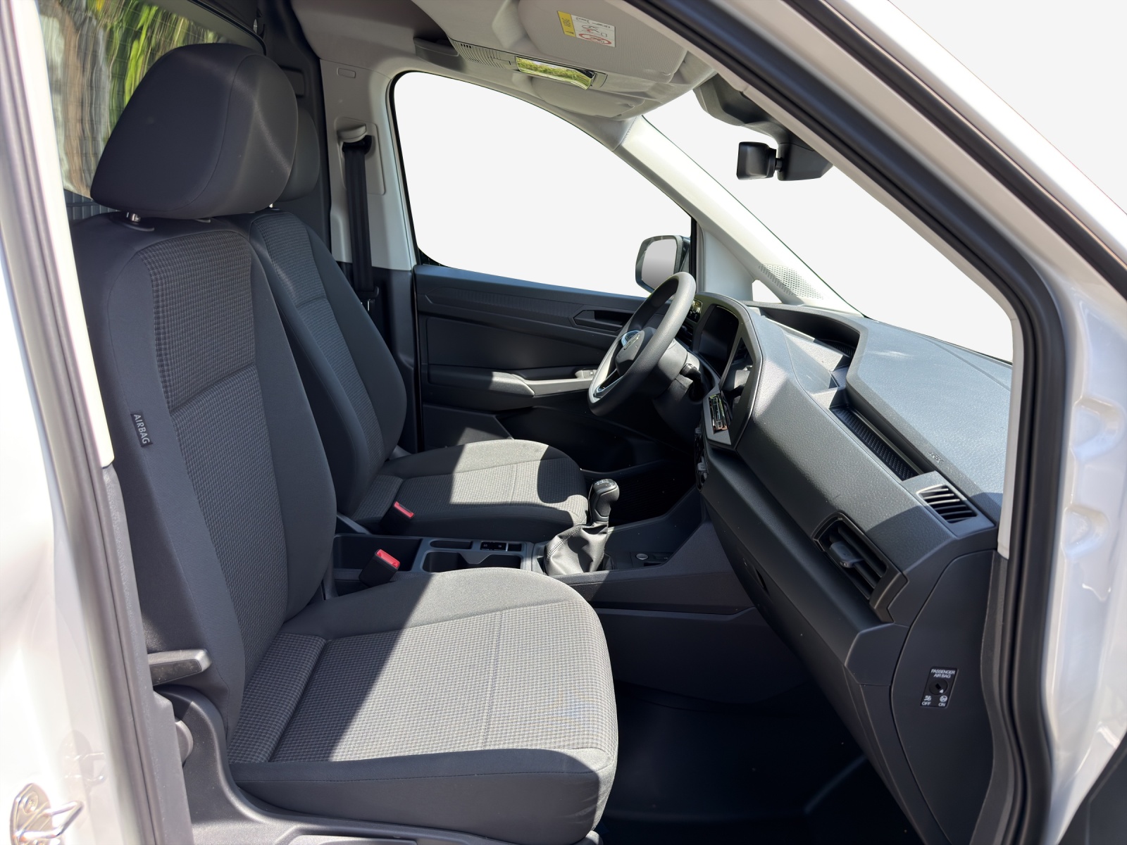 VW Caddy Cargo 2.0TDI 4Motion-image-15