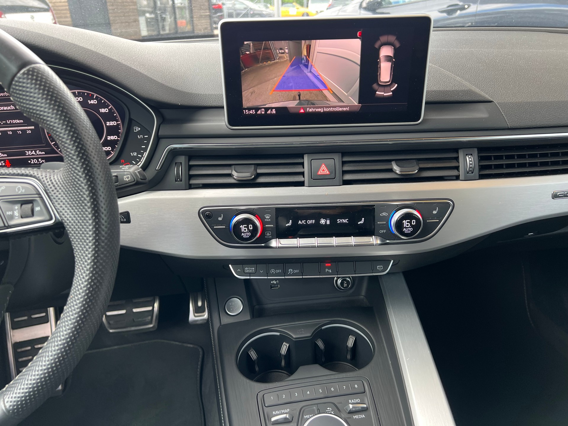 AUDI A4 Avant 40 TDI S-Line Sport 4x4 S-tronic ** Navigation * Teilleder * Anhängerkupplung * ab MFK * 1 Jahr Garantie möglich ***-image-22
