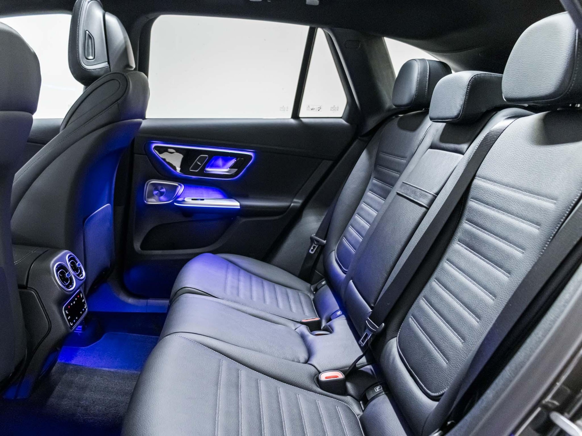 MERCEDES-BENZ GLC 220 d 4MATIC-image-7
