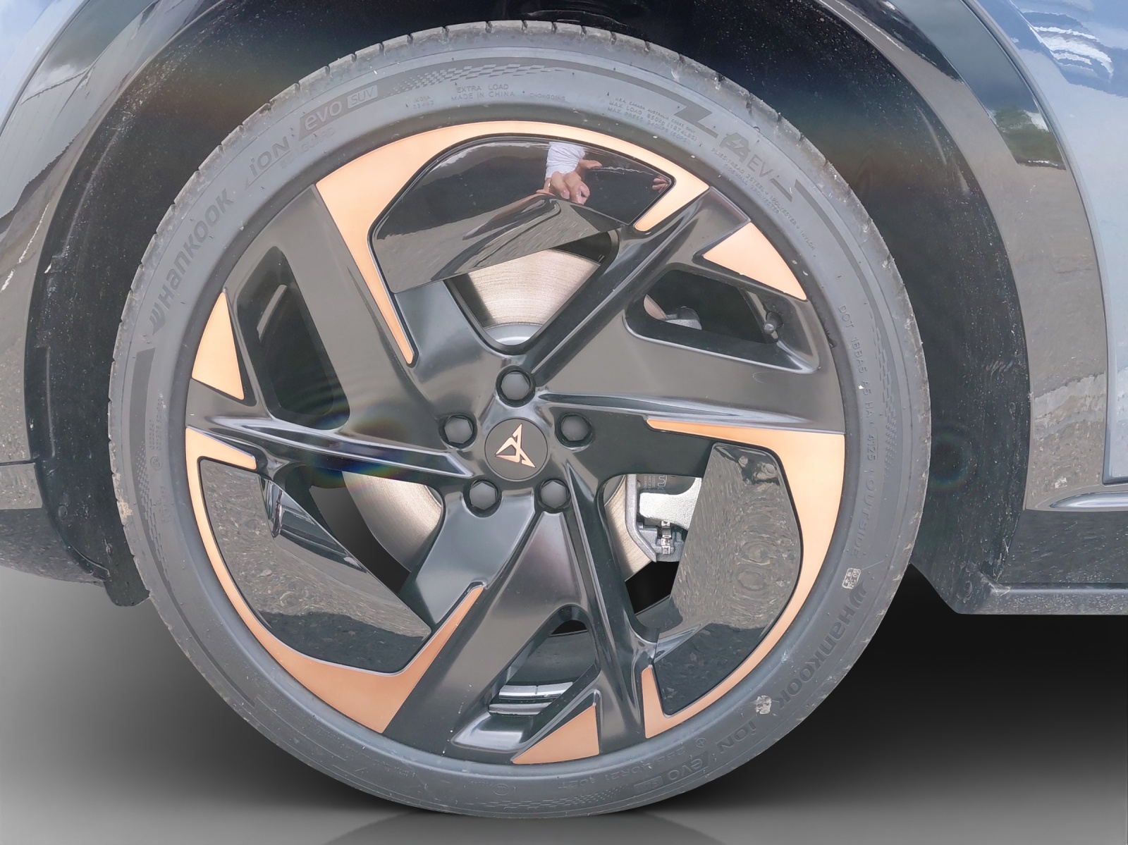 CUPRA Tavascan Type 9 77 kWh Adrenaline Prime Edition-image-15