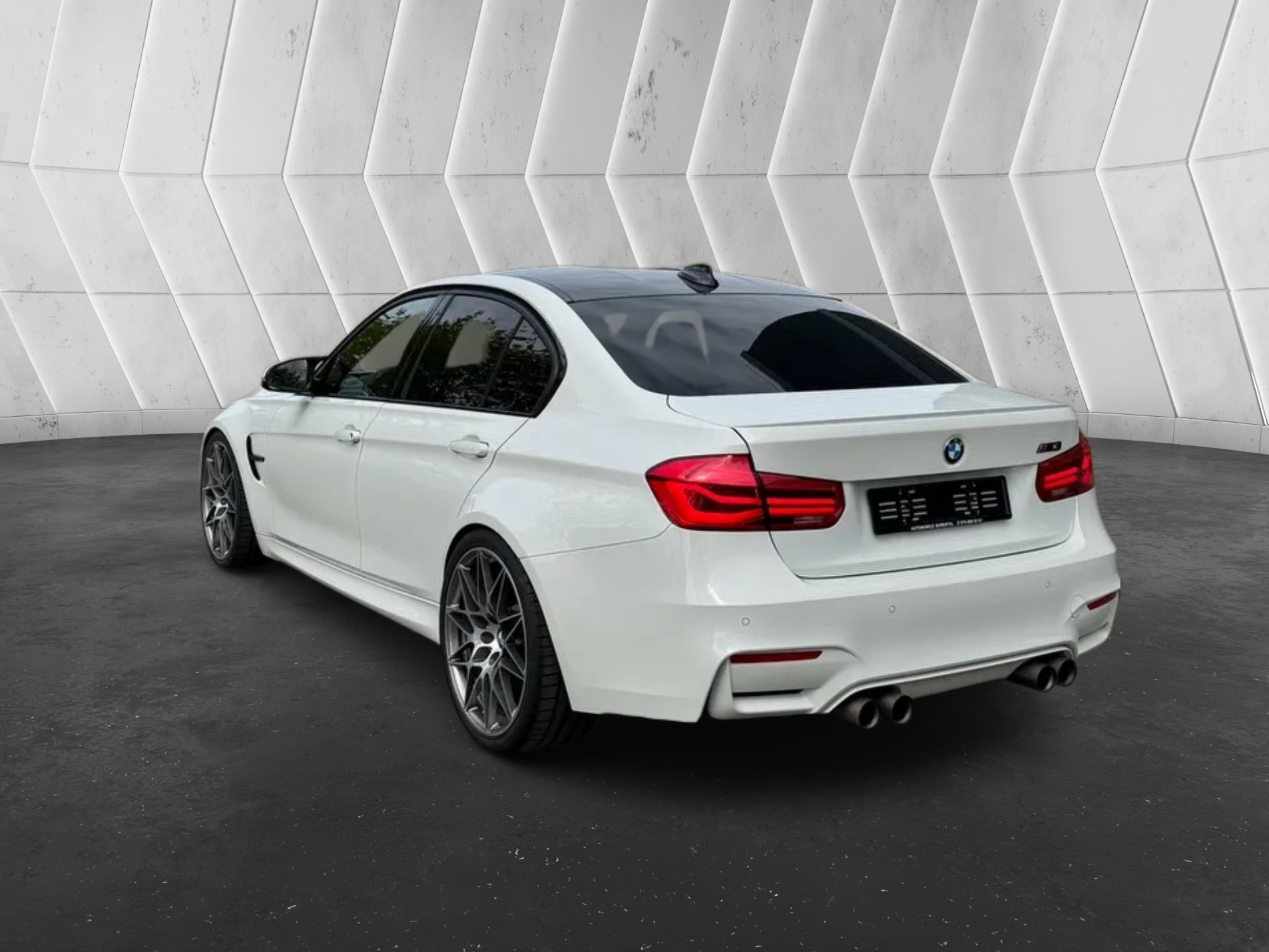 BMW M3 Drivelogic-image-6