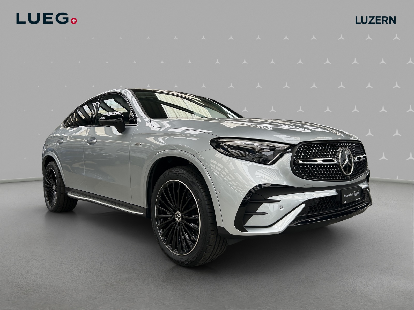 MERCEDES-BENZ GLC 300 e 4Matic 9G-Tronic-image-4