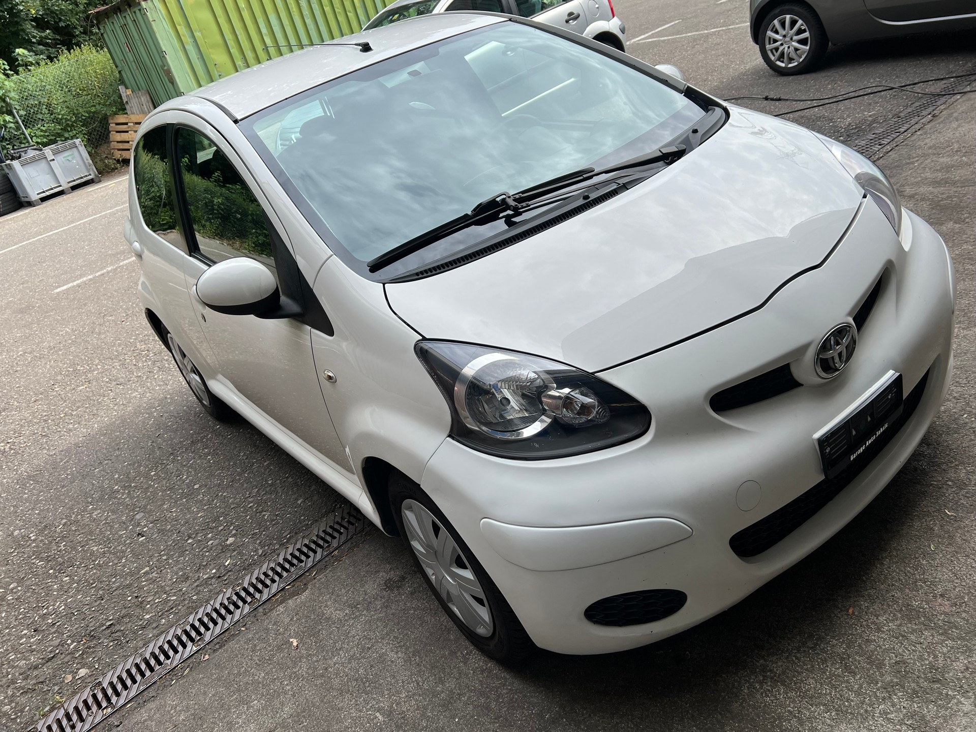 TOYOTA Aygo 1.0 Linea Luna-image-1