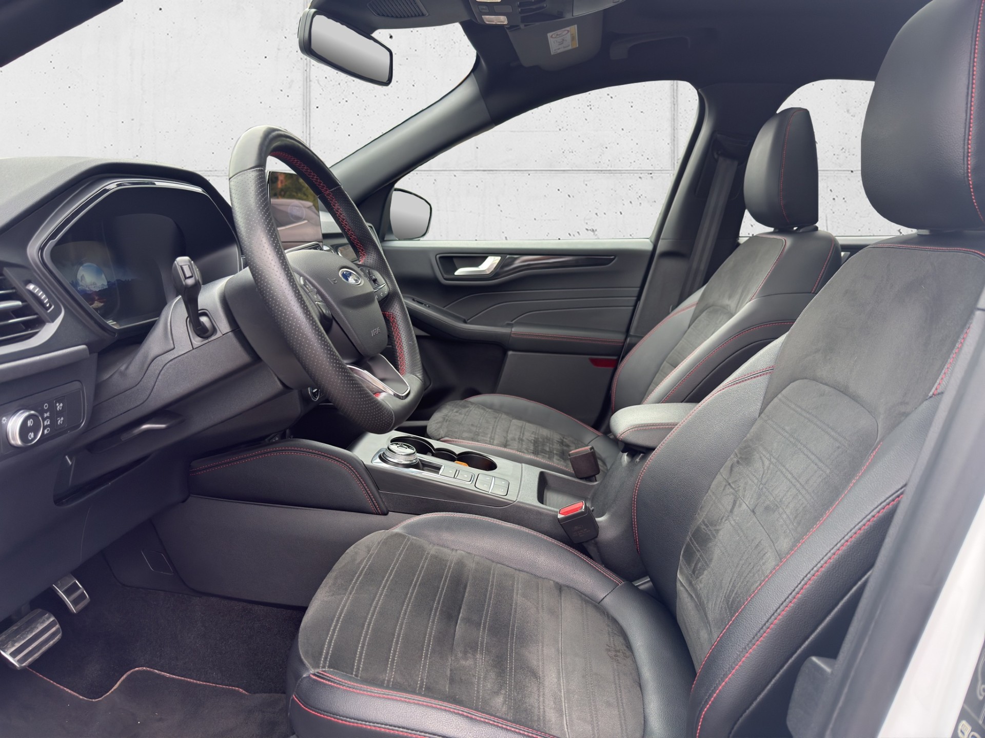 FORD Kuga 2.5 Hybrid ST-Line X 4x4-image-8