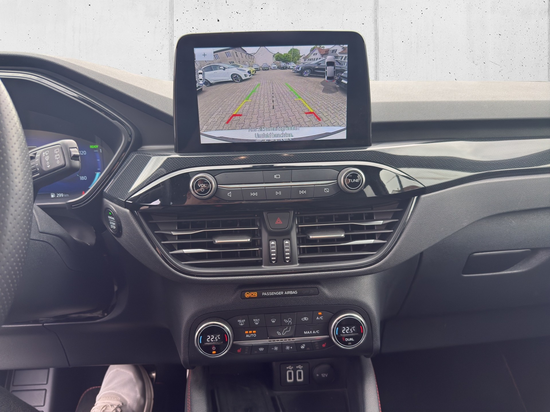 FORD Kuga 2.5 Hybrid ST-Line X 4x4-image-10