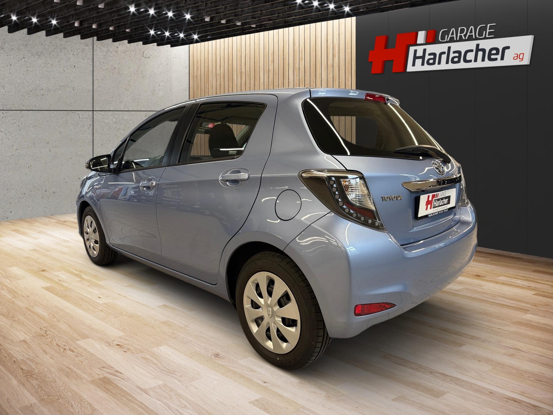 TOYOTA Yaris 1.5 VVT-i Hybrid Luna CVT-image-6