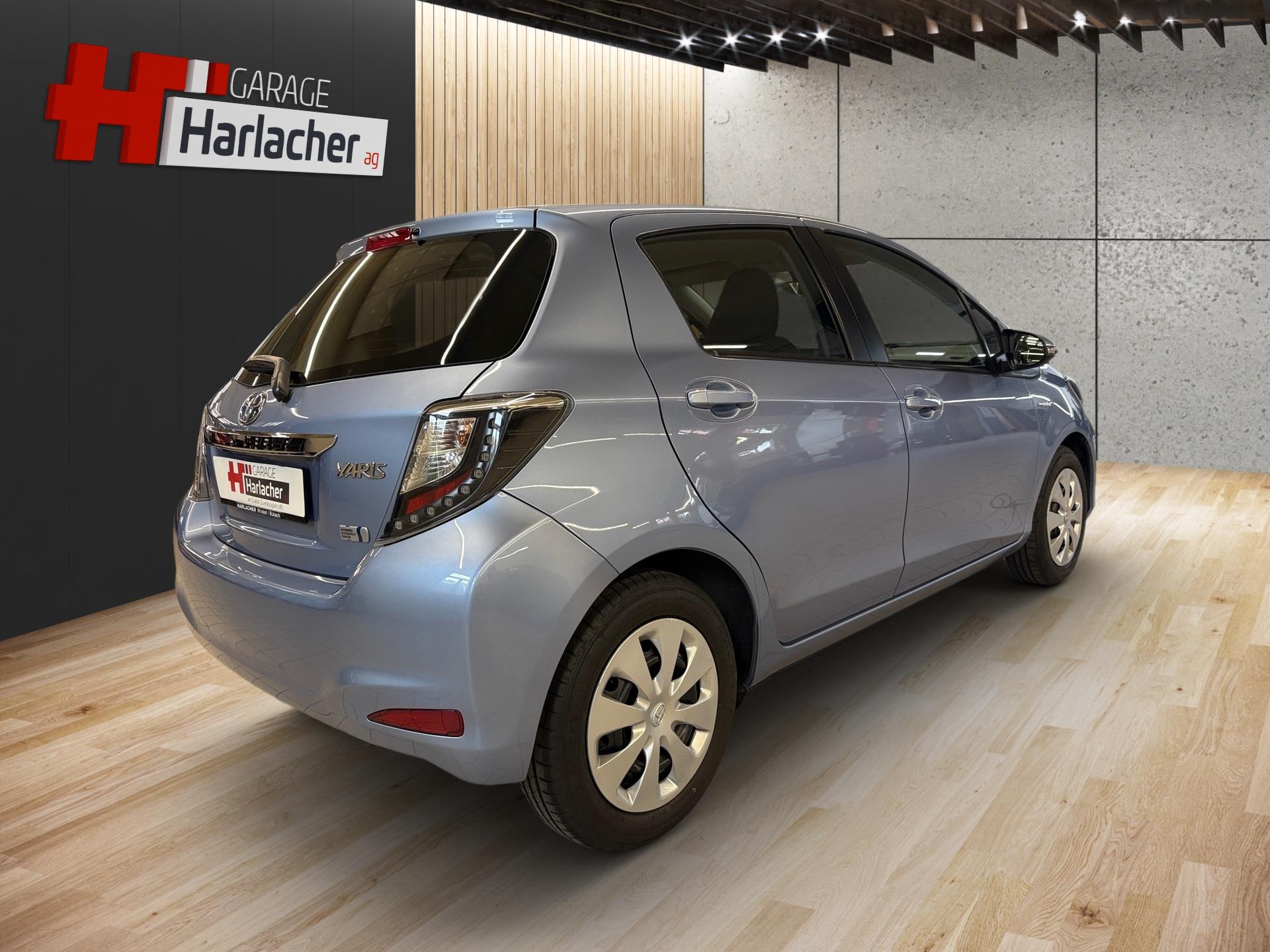 TOYOTA Yaris 1.5 VVT-i Hybrid Luna CVT-image-4