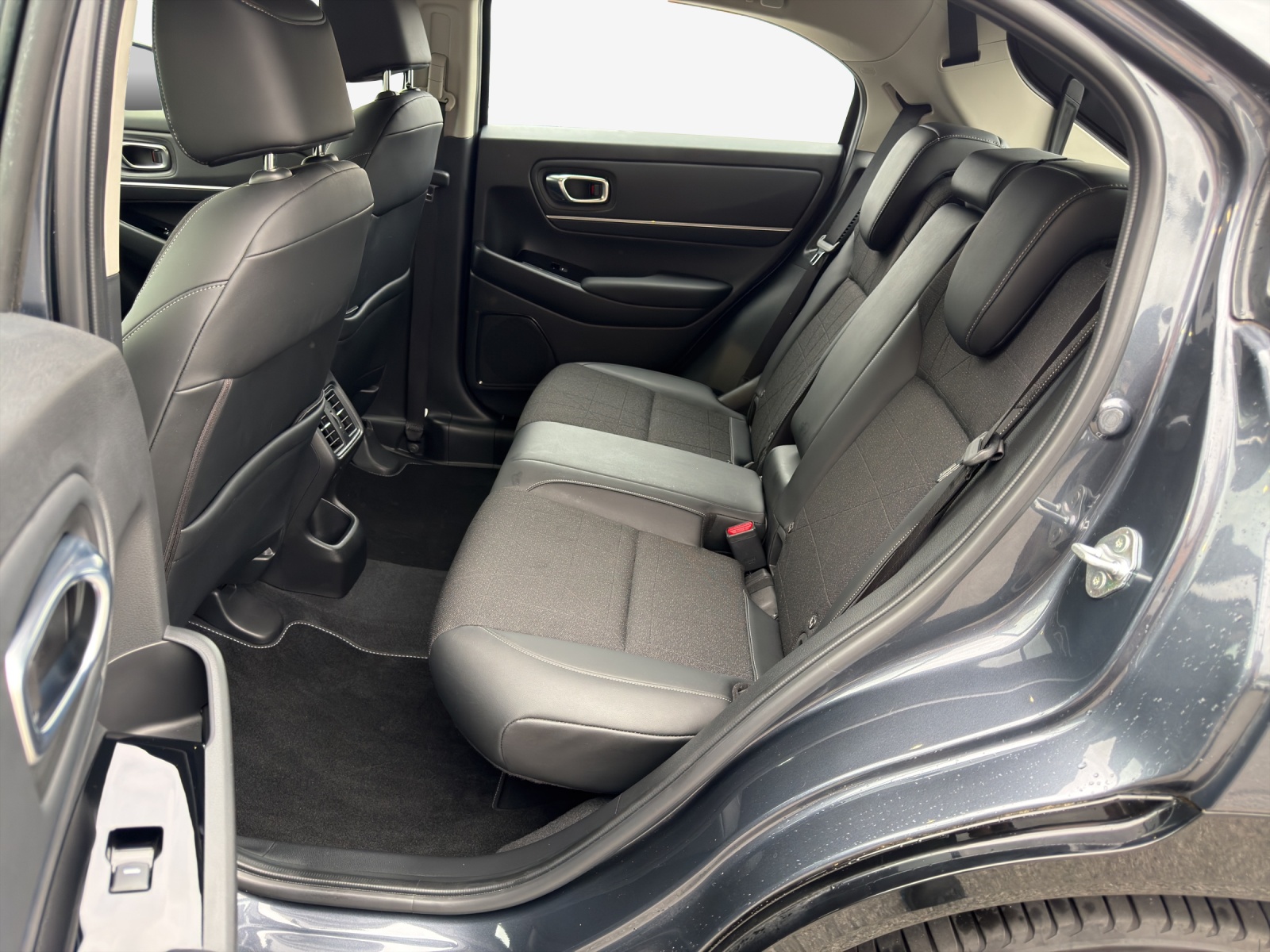 HONDA HR-V 1.5i-MMD Advance CVT-image-11