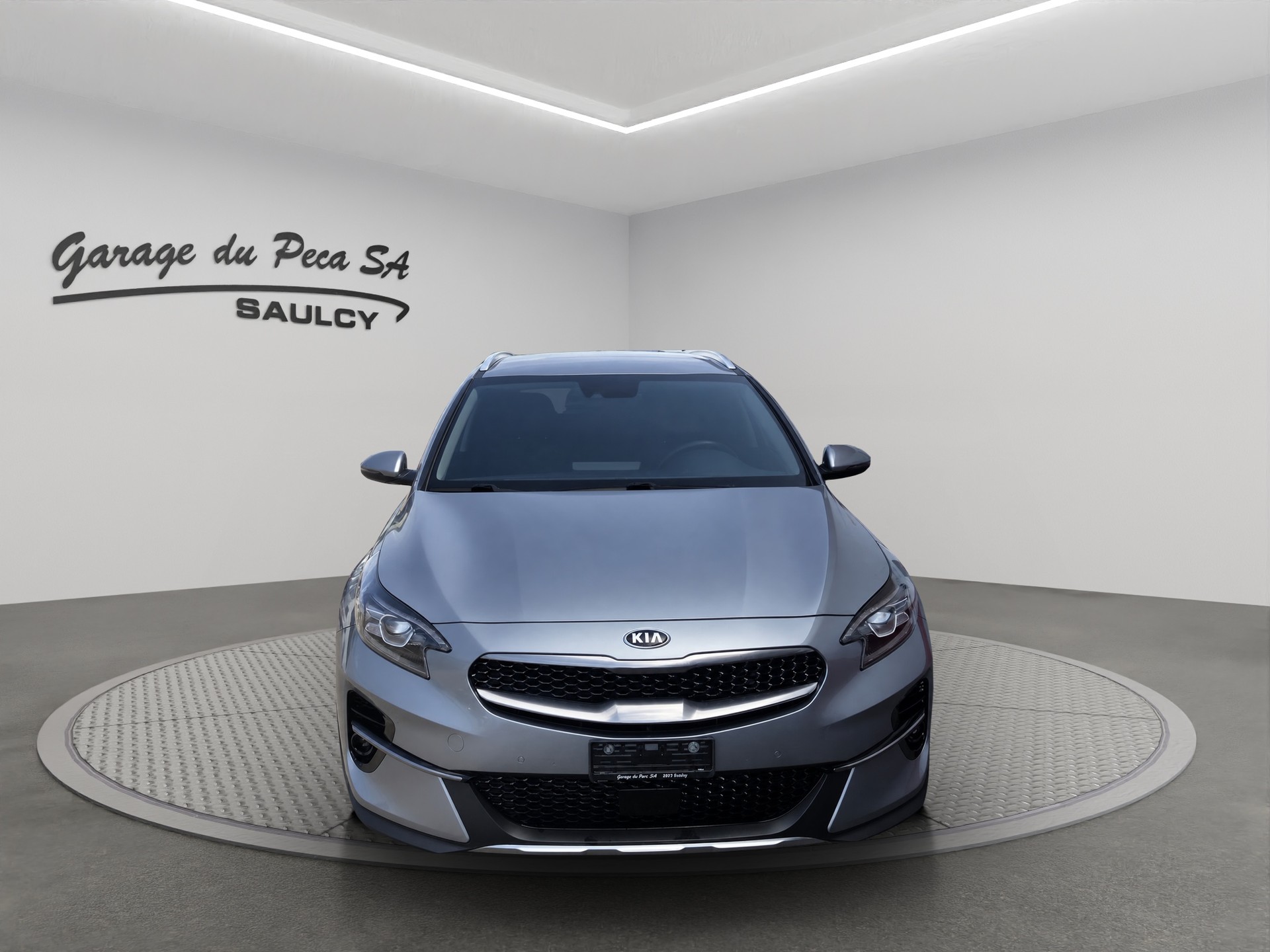 KIA XCeed 1.6 T-GDi Style DCT-image-2