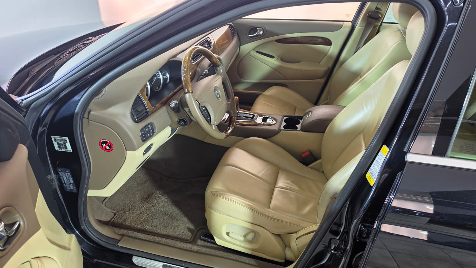 JAGUAR S-Type 2.7d V6 Cornwall Top Zustand, Schweizer Fahrzeug, Frisch ab MFK und Frisch ab Service-image-10
