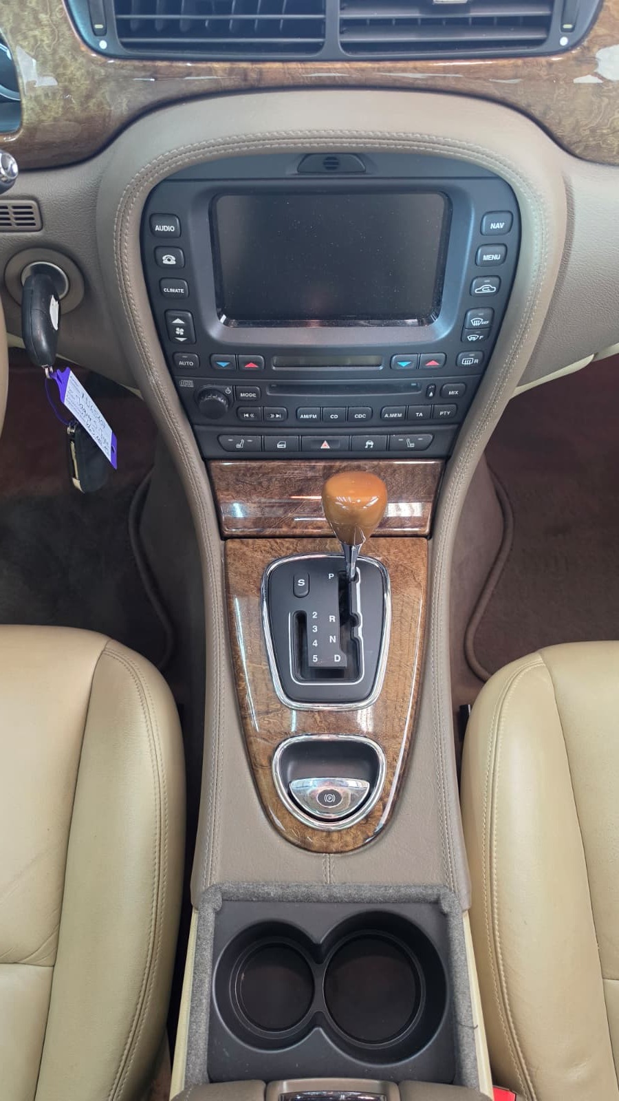 JAGUAR S-Type 2.7d V6 Cornwall Top Zustand, Schweizer Fahrzeug, Frisch ab MFK und Frisch ab Service-image-8