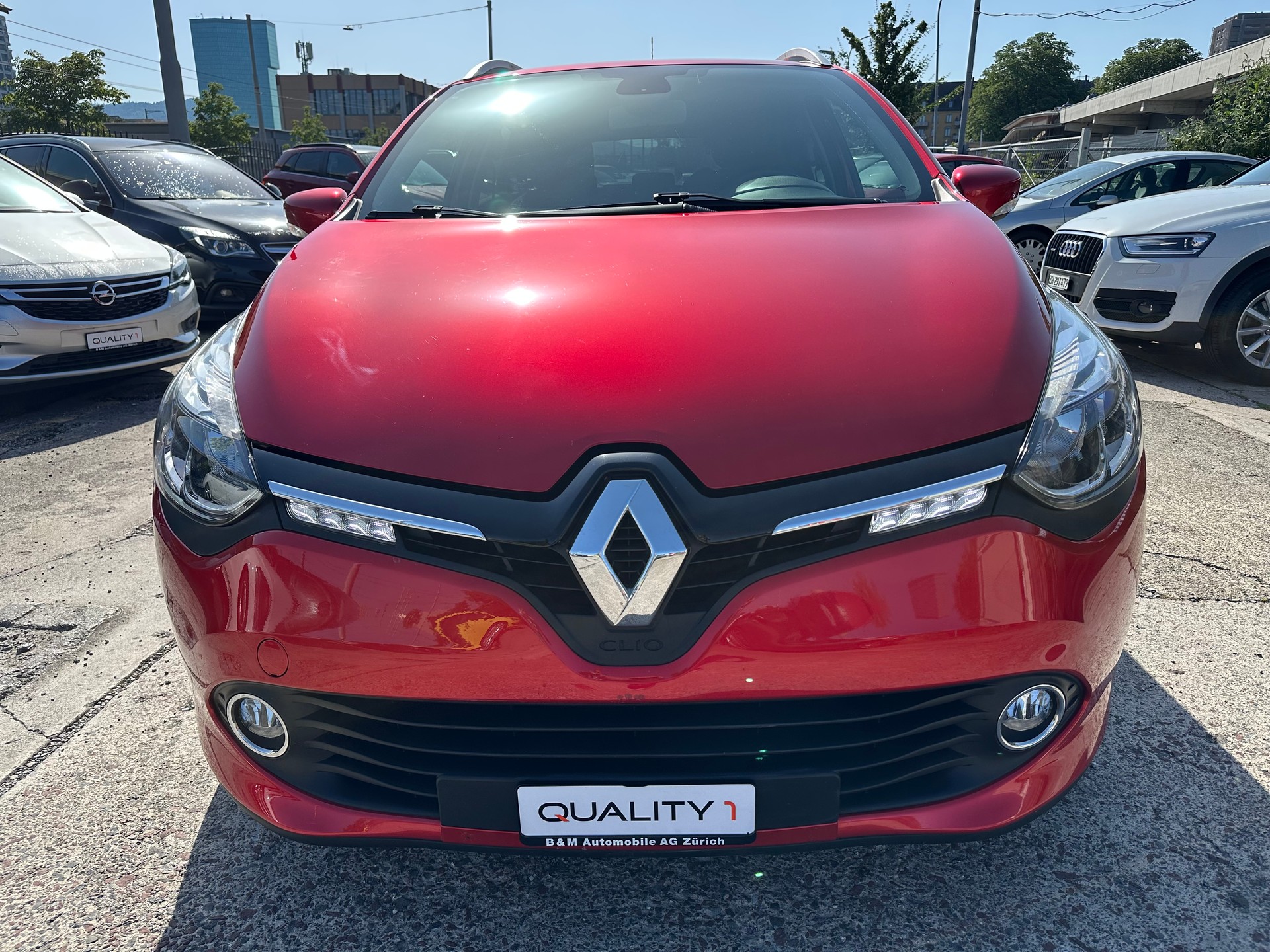 RENAULT Clio Grandtour 1.2 16V T Swiss Edition EDC-image-1
