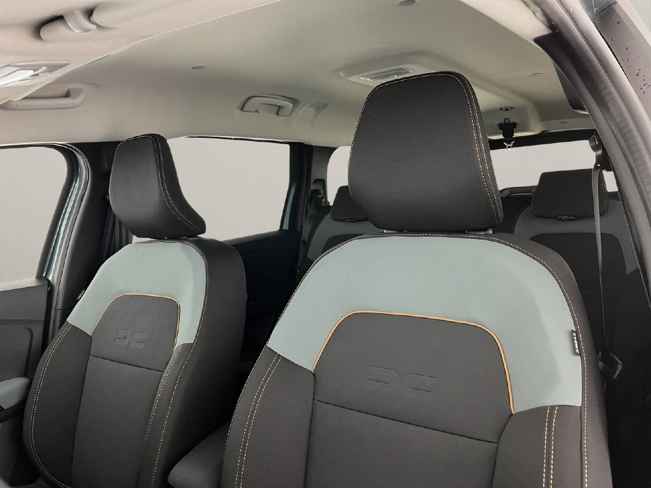 DACIA Jogger 1.8 Hybrid Extreme-image-14
