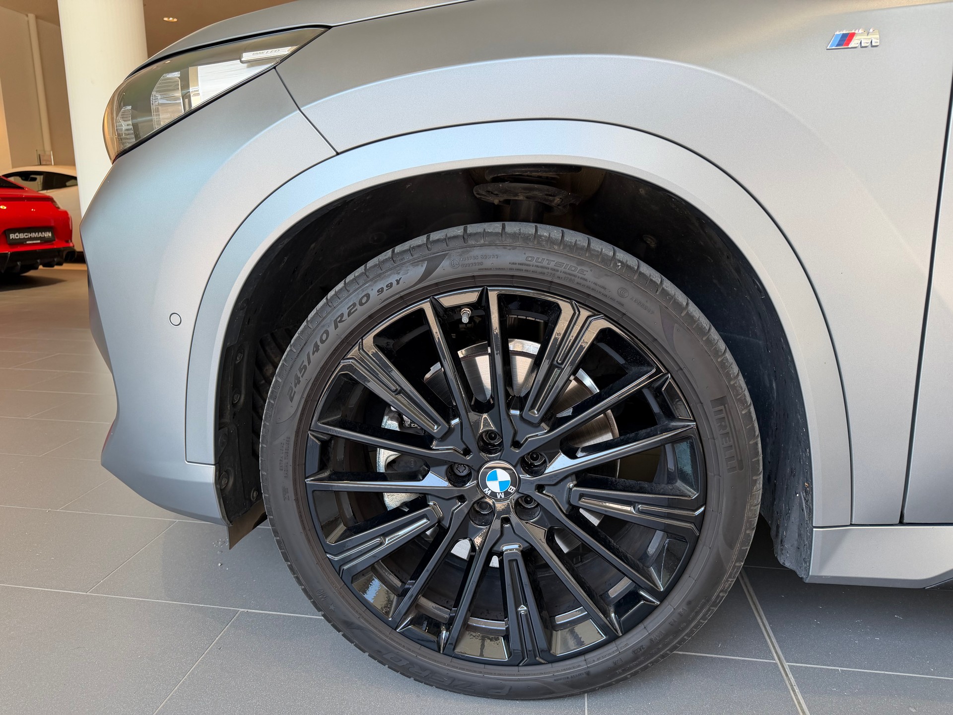 BMW X1 xDrive 23d 48V M Sport-image-4