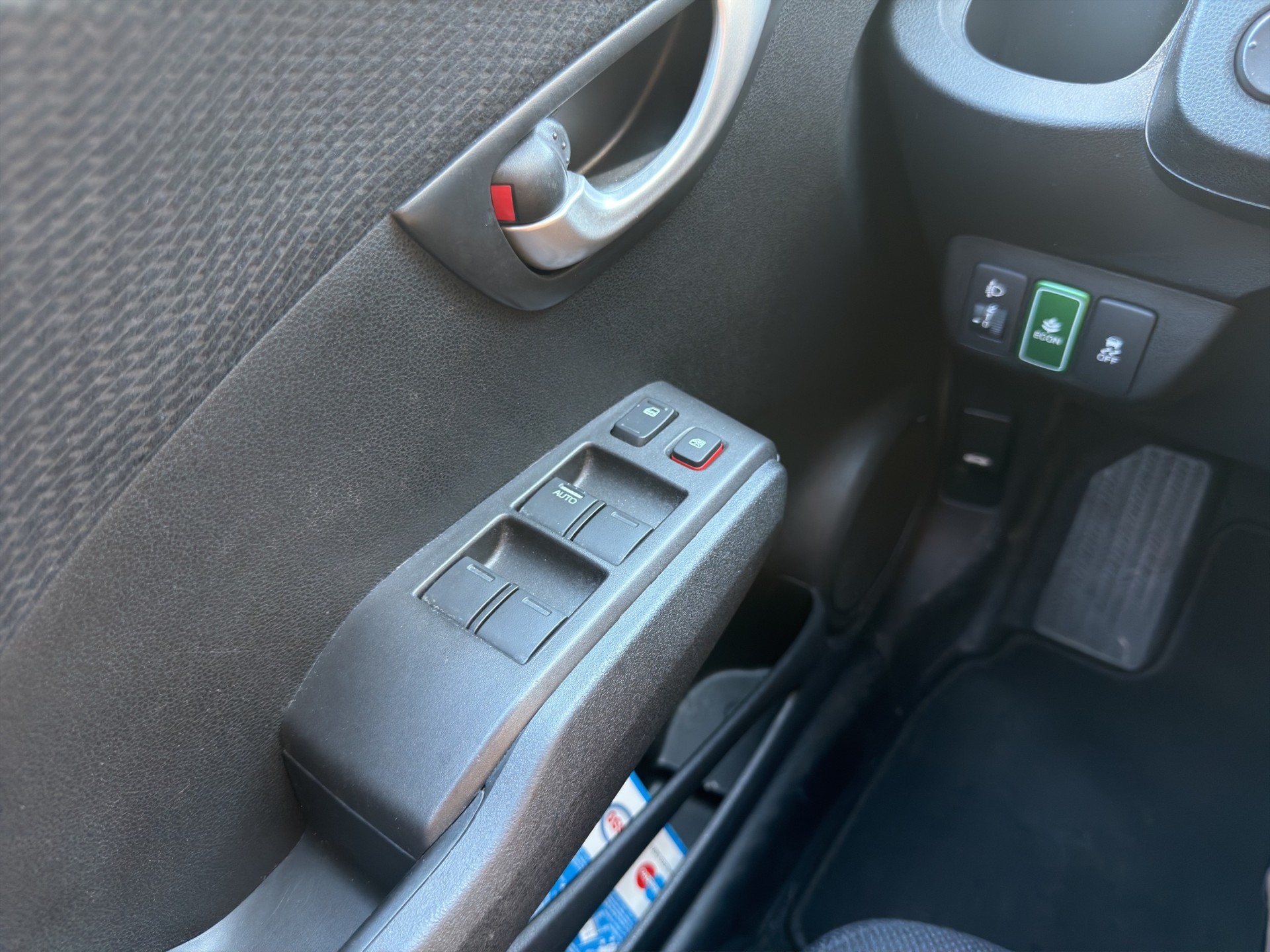 HONDA Jazz 1.3i Hybrid Comfort CVT-image-10