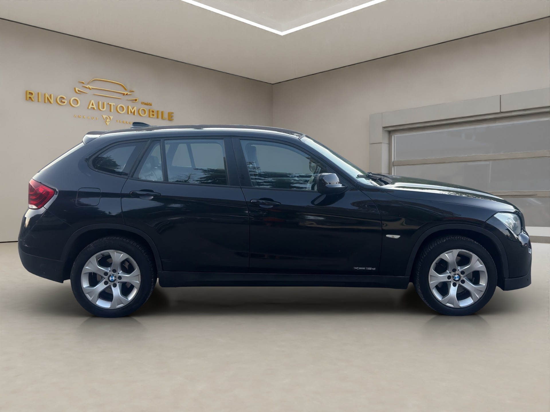 BMW X1 xDrive 18d-image-6