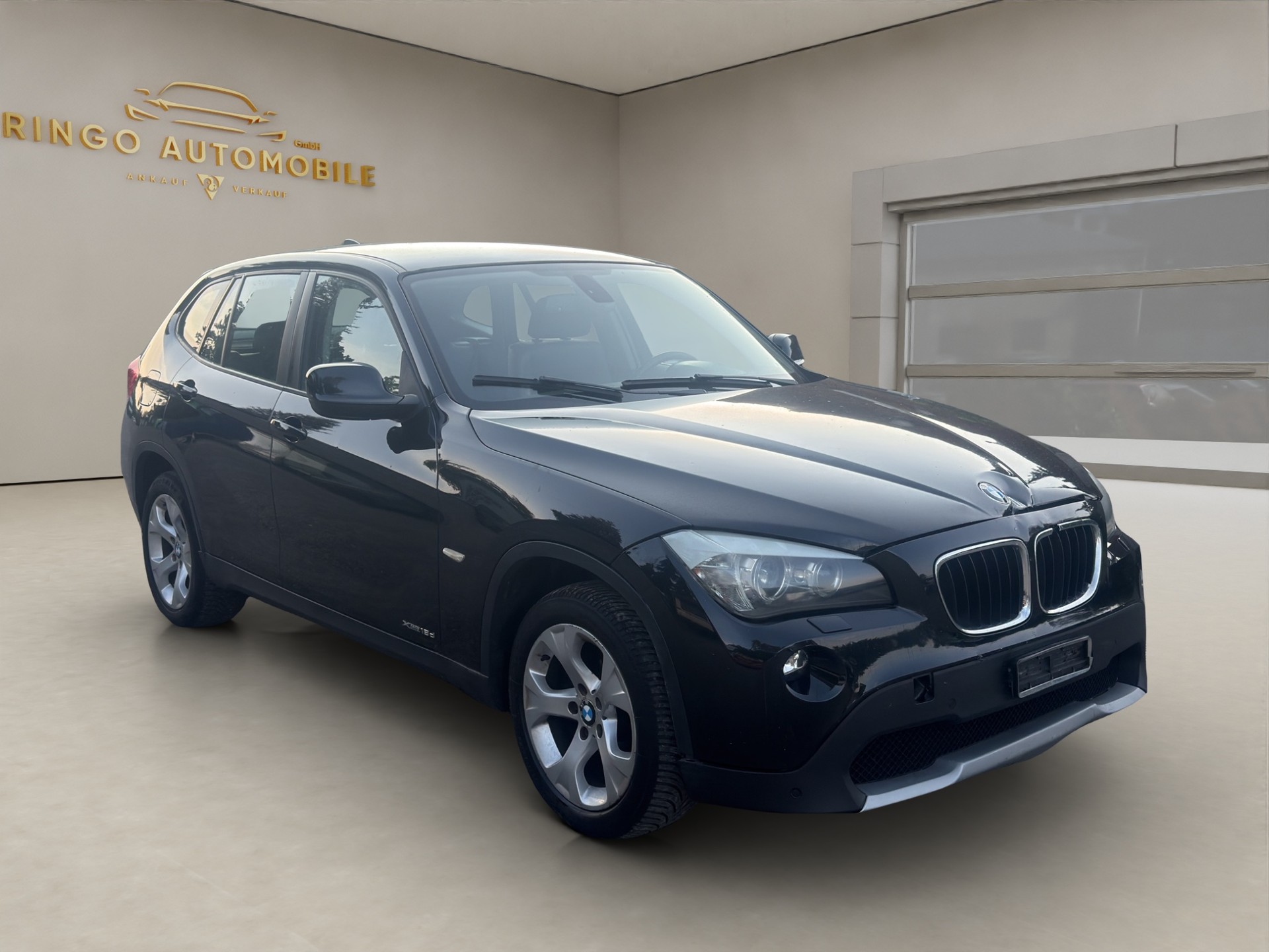 BMW X1 xDrive 18d-image-0