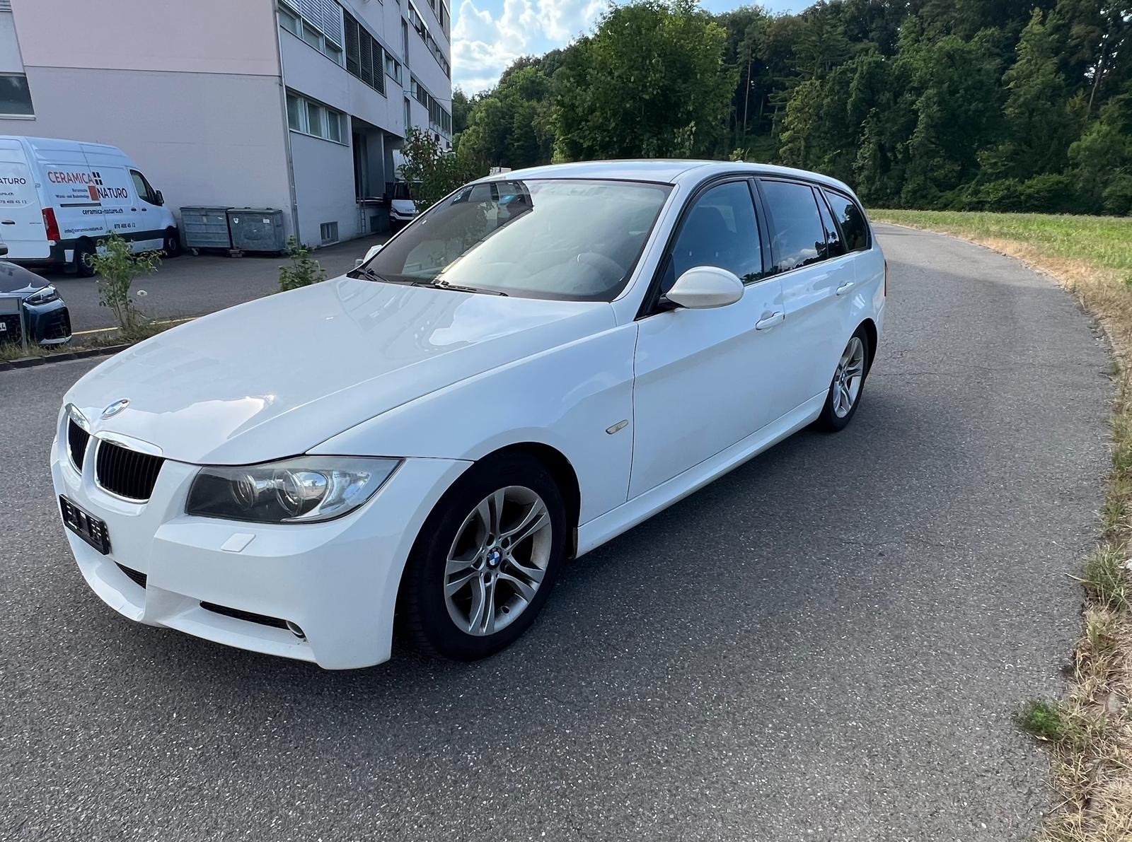 BMW 320d Touring M Paket-image-1