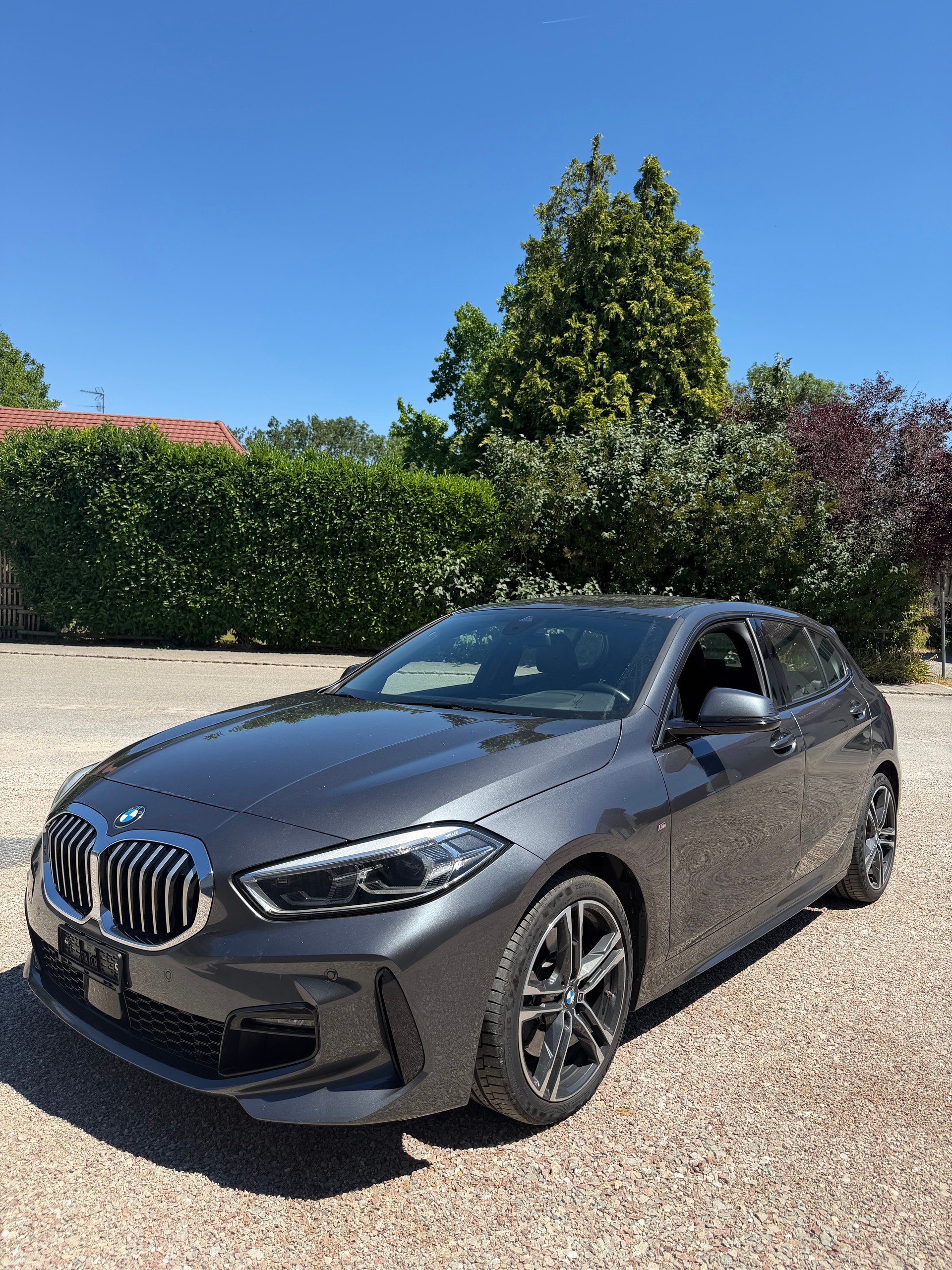 BMW 120d xDrive pack m-image-0