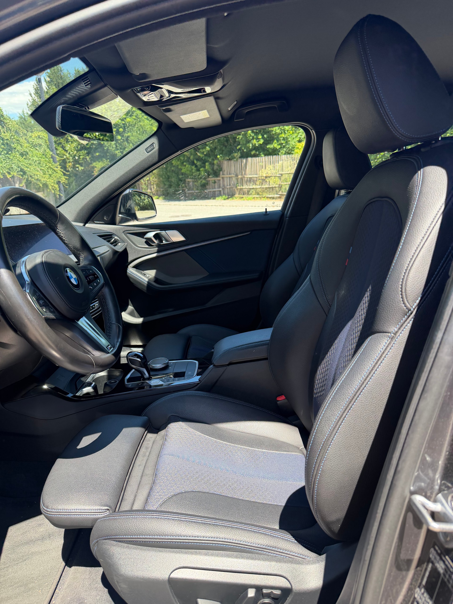 BMW 120d xDrive pack m-image-4