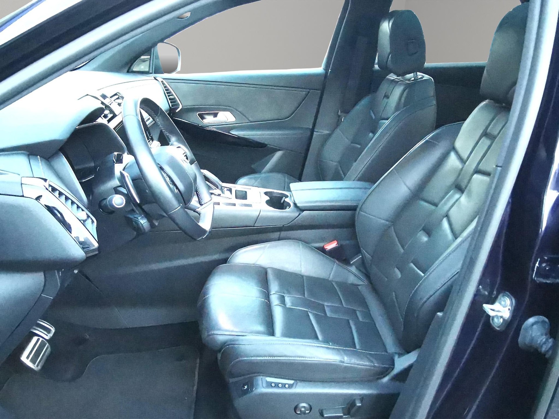 DS AUTOMOBILES 7 Crossback 1.6 E-Tense Louvre 4x4-image-1