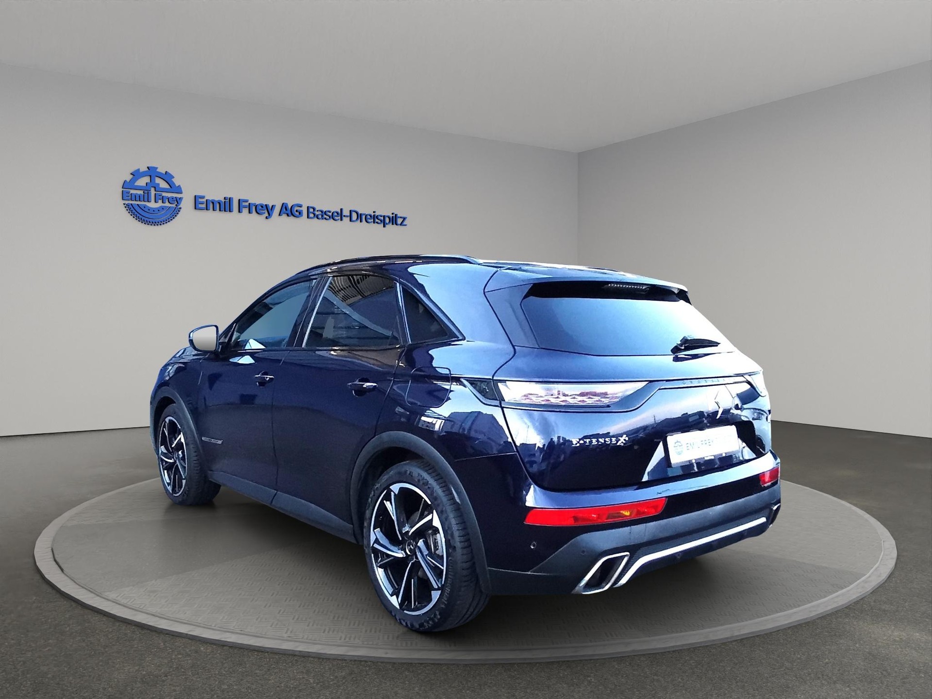 DS AUTOMOBILES 7 Crossback 1.6 E-Tense Louvre 4x4-image-6