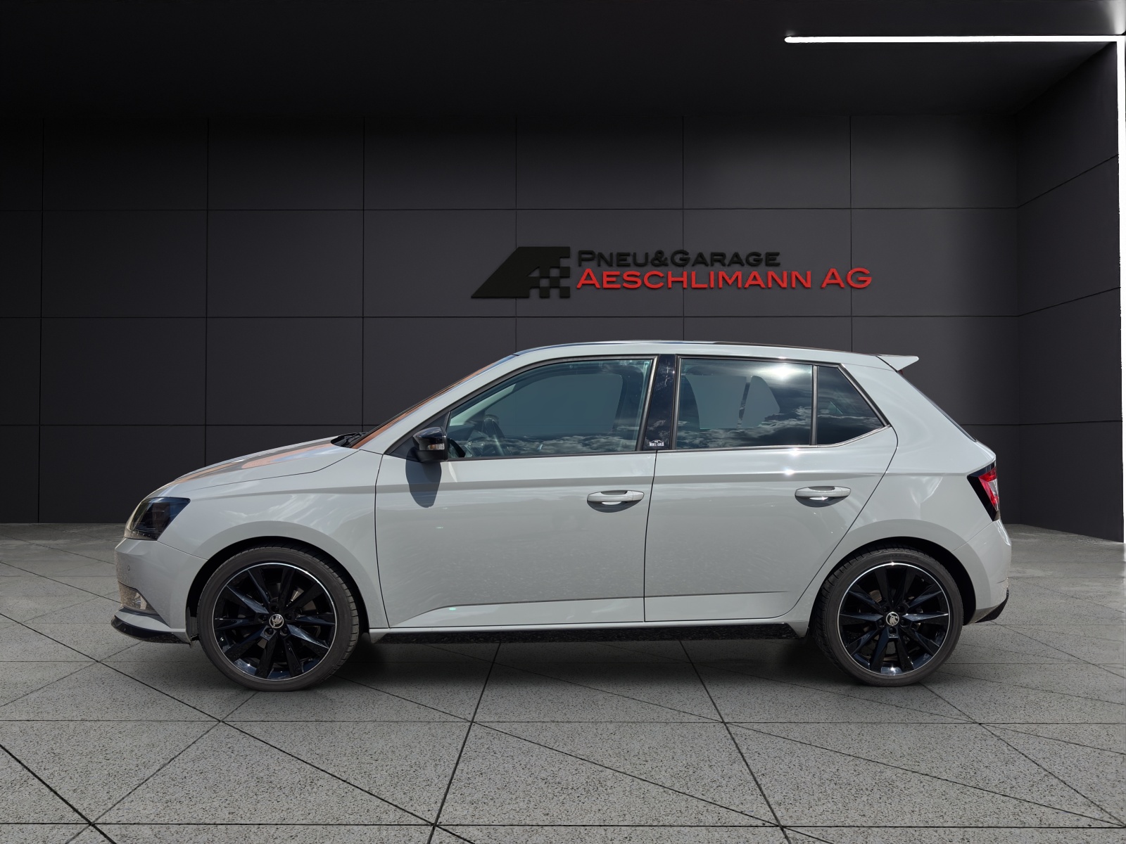 SKODA Fabia 1.0 TSI Monte Carlo DSG-image-2