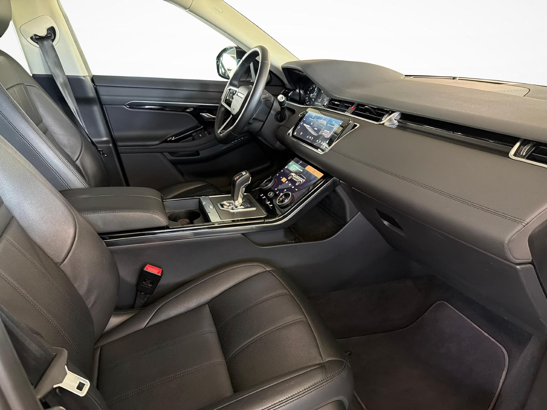 LAND ROVER Range Rover Evoque 2.0 T SE mit Panoramadach-image-8