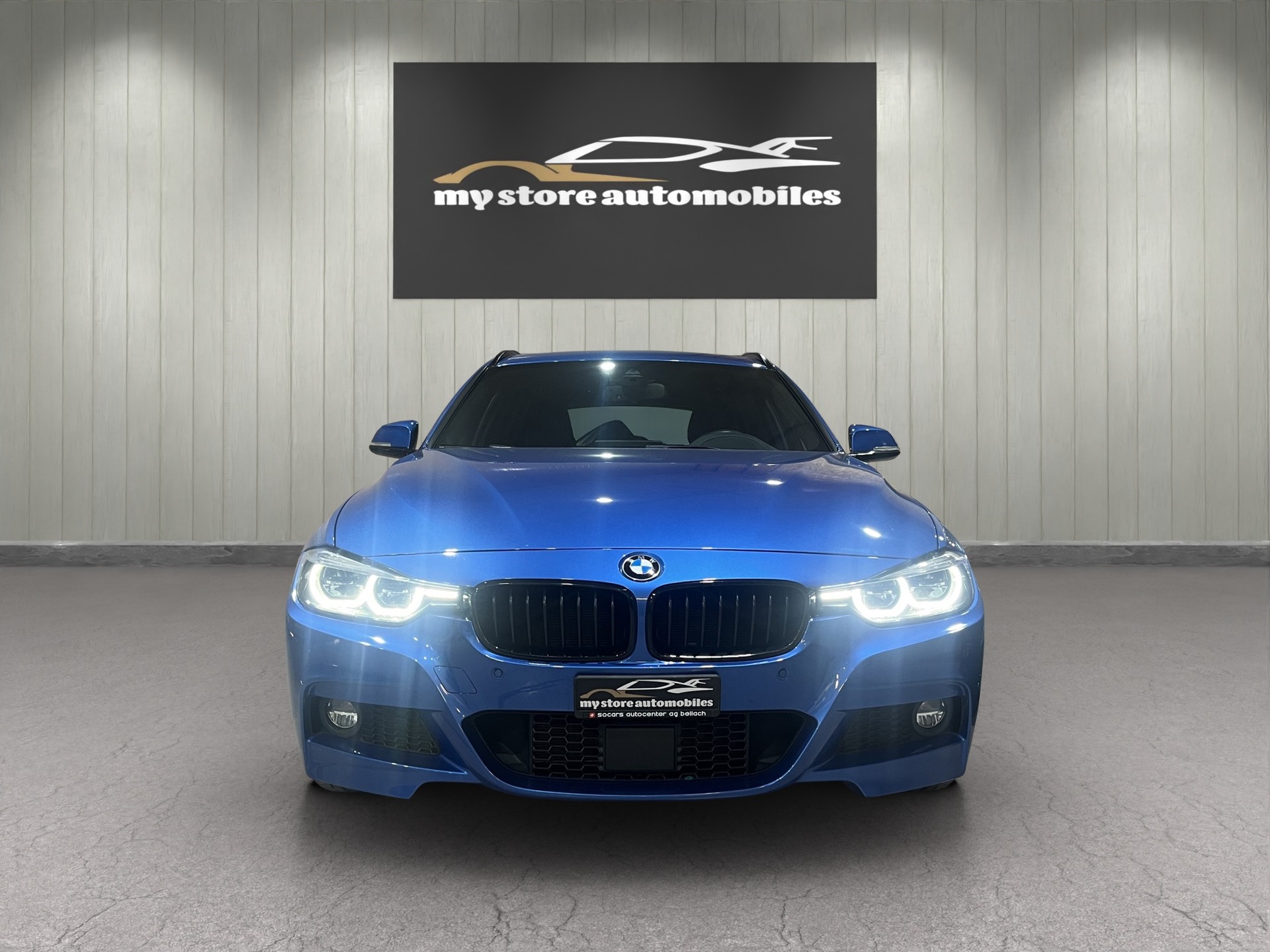 BMW 330i xDrive Touring Edition M Sport Steptronic-image-2