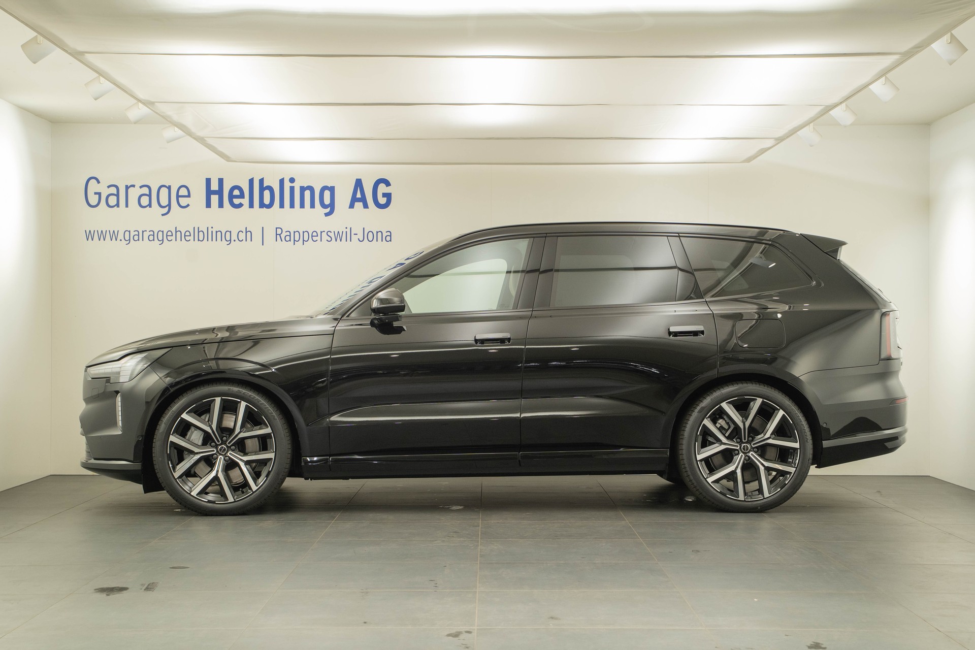 VOLVO EX90 Twin Ultra AWD-image-2