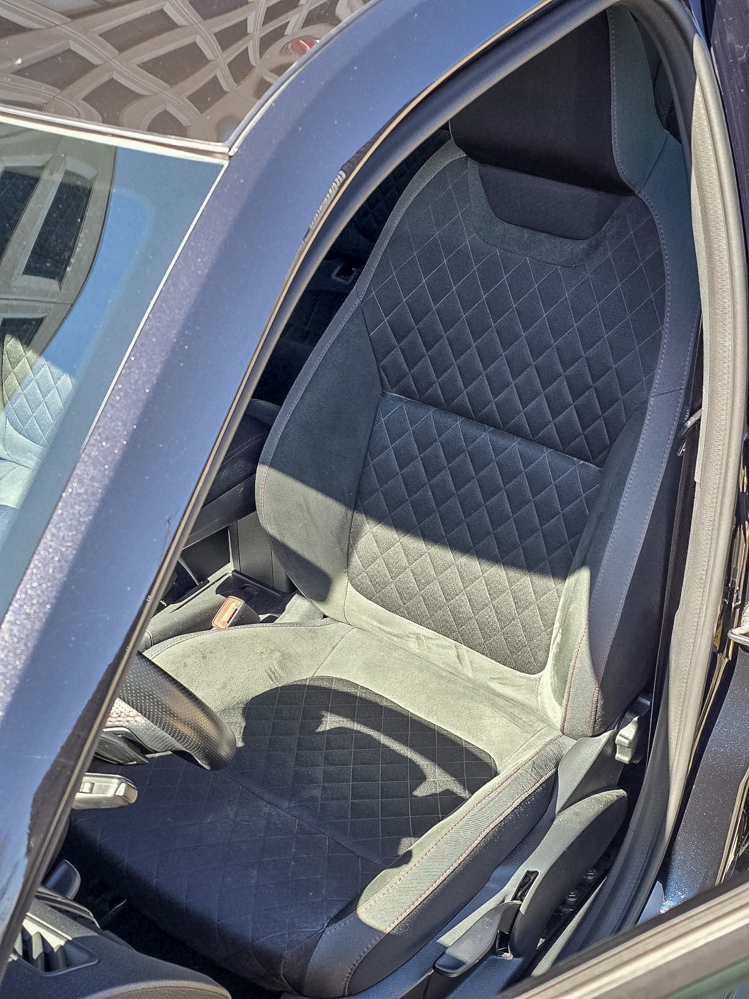 SKODA Fabia 1.0 TSI Monte Carlo DSG-image-9
